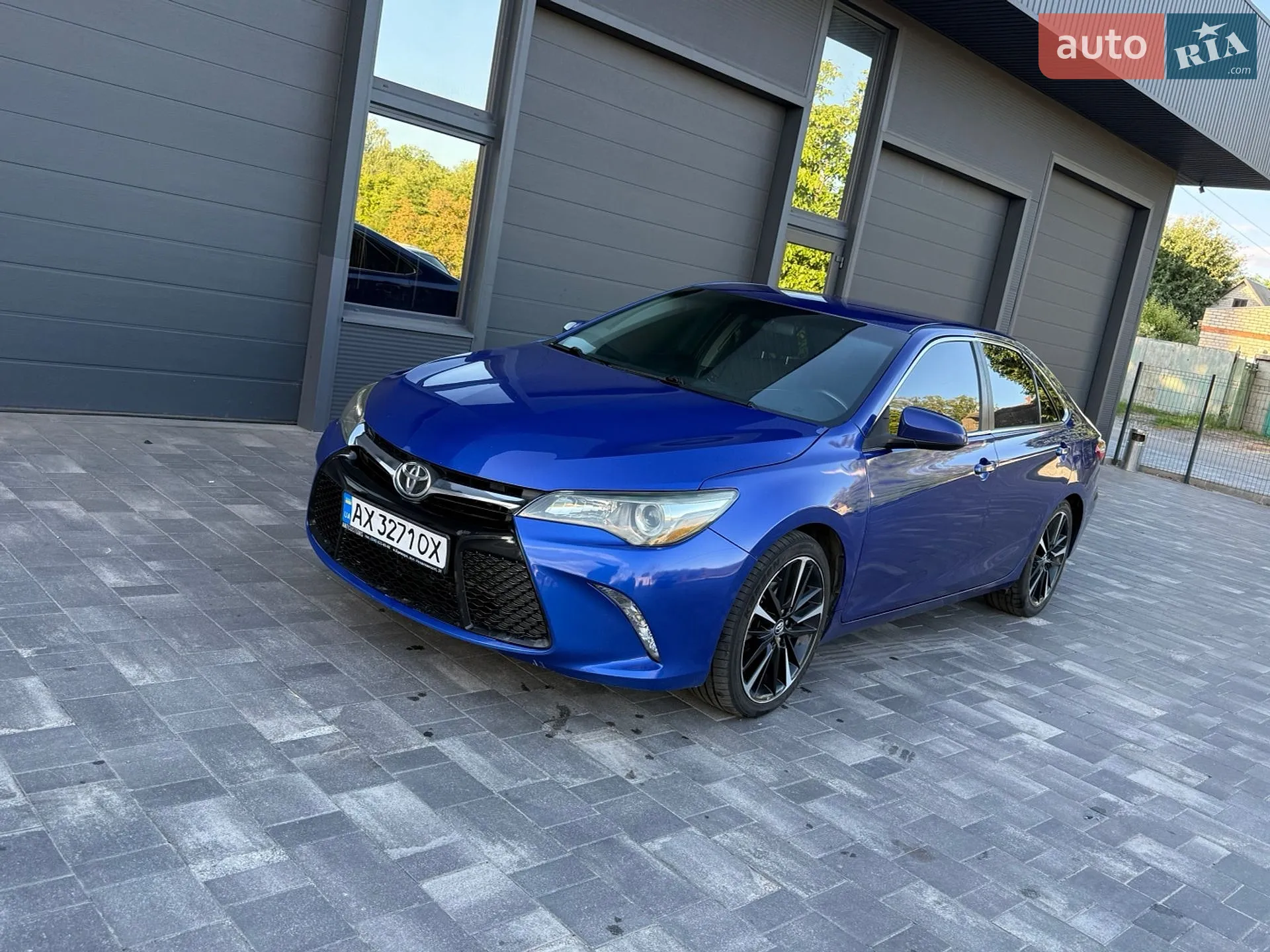 2016 Toyota Camry - мініатюра 2