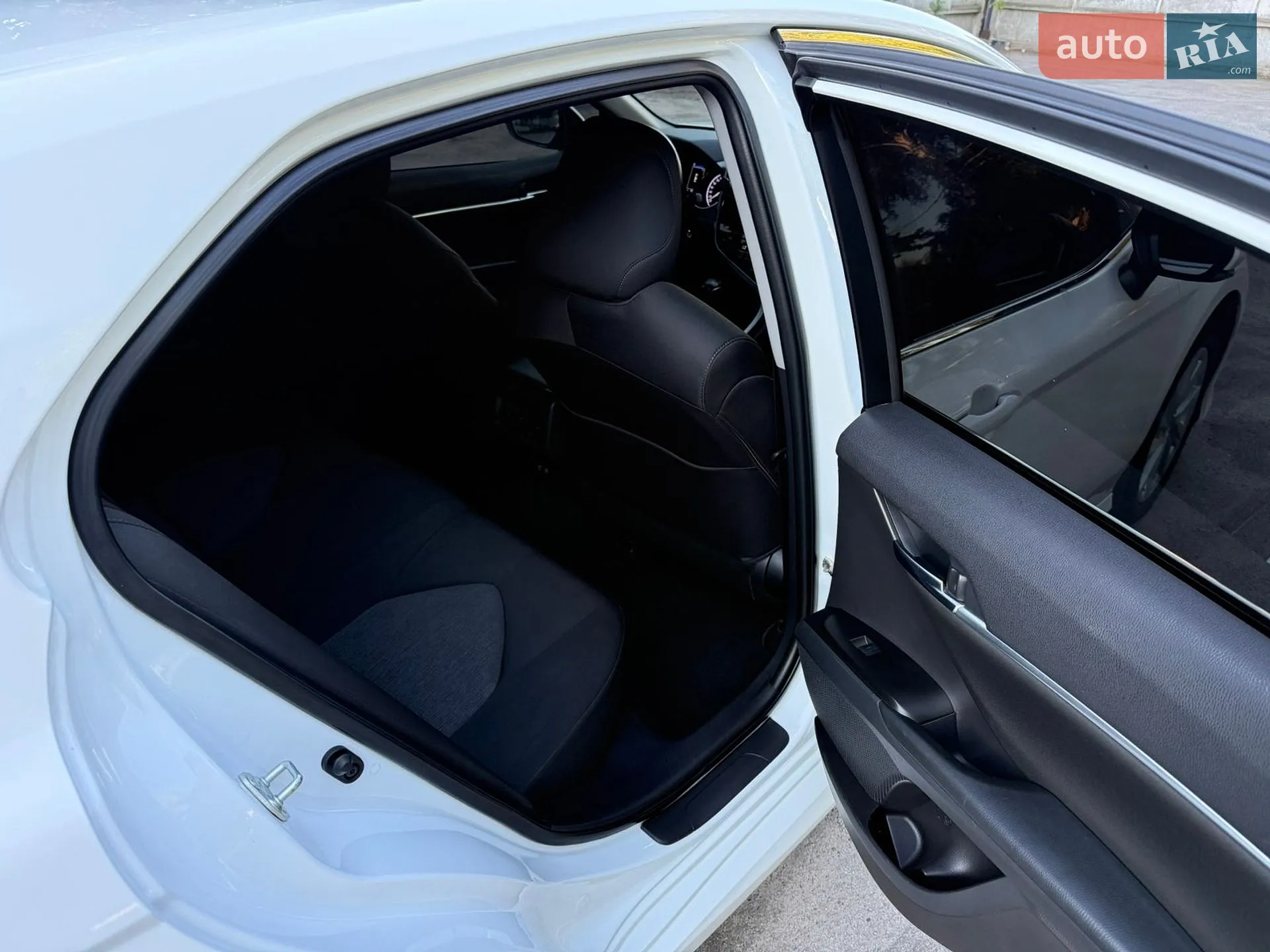 2021 Toyota Camry - мініатюра 66