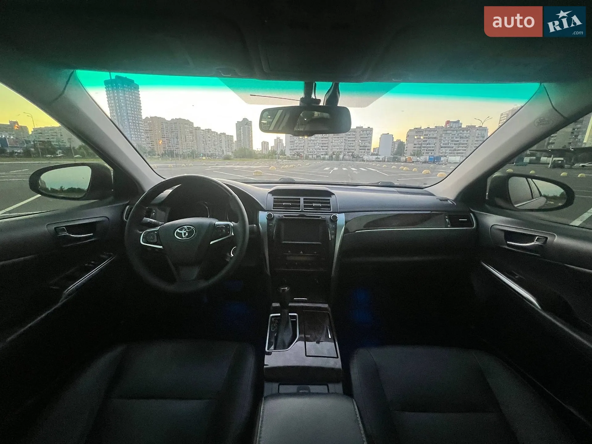 2016 Toyota Camry - мініатюра 3