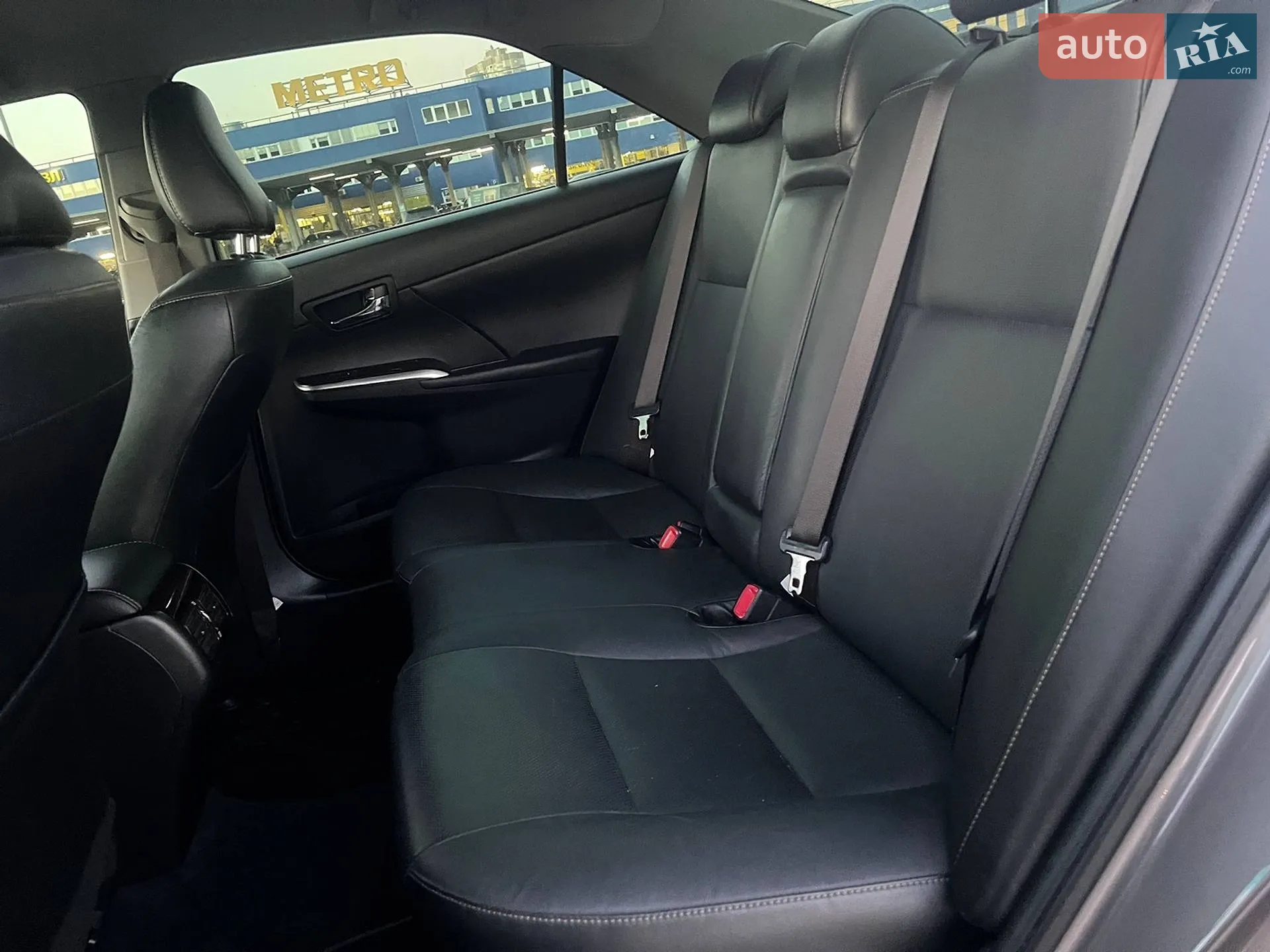 2016 Toyota Camry - мініатюра 8