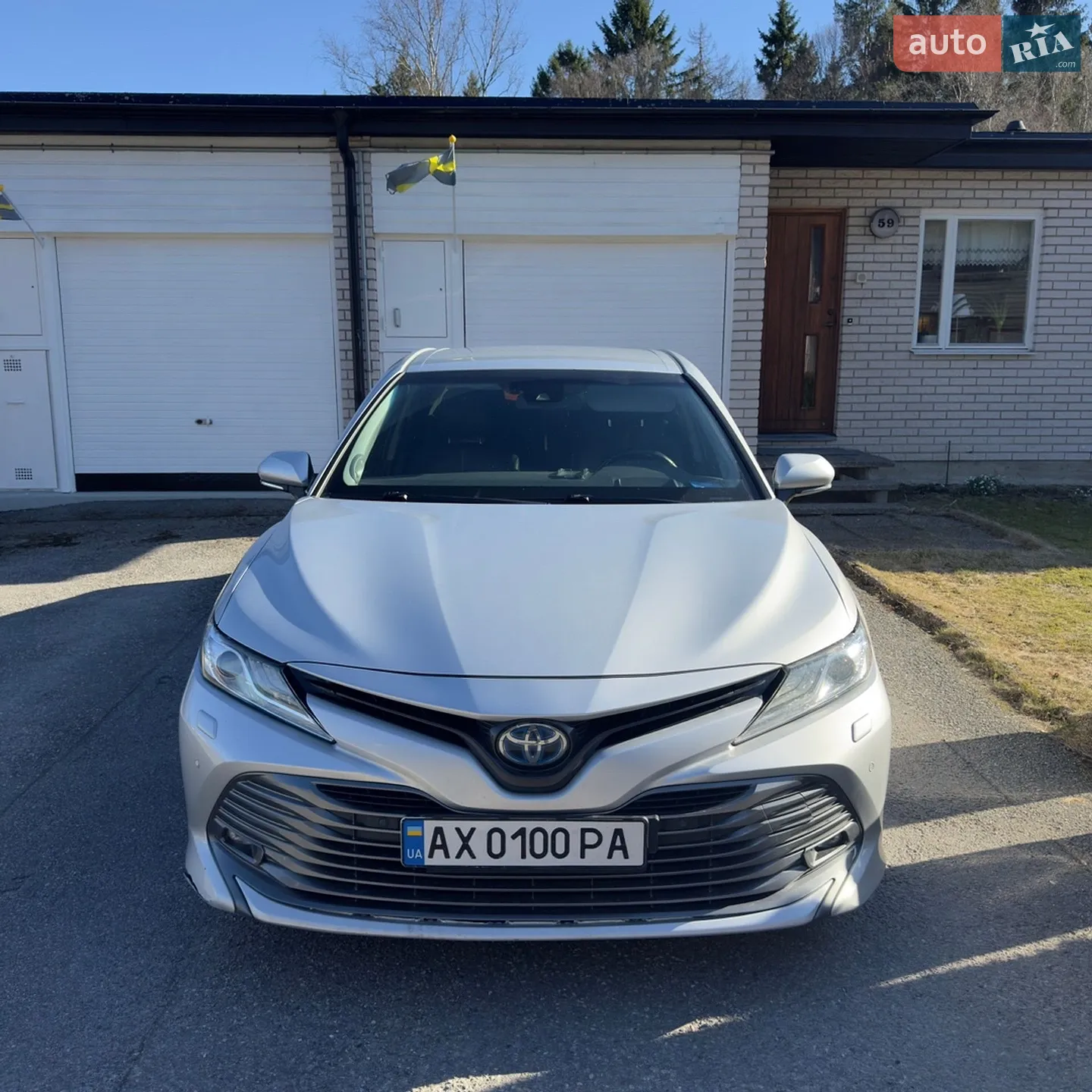2019 Toyota Camry - мініатюра 3