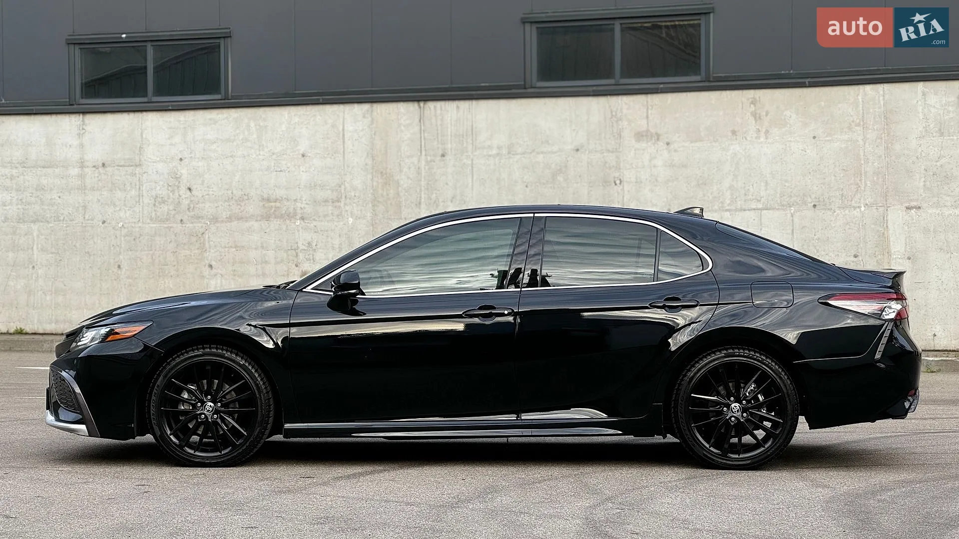 2021 Toyota Camry - мініатюра 5
