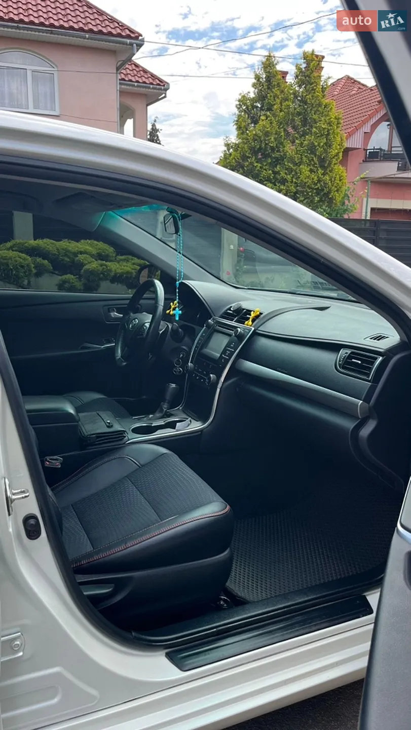2015 Toyota Camry - мініатюра 19