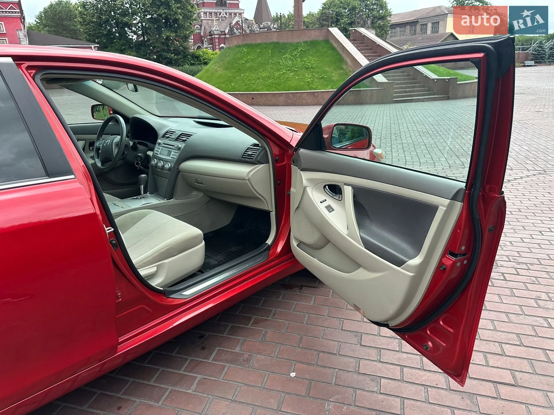 2011 Toyota Camry - мініатюра 25