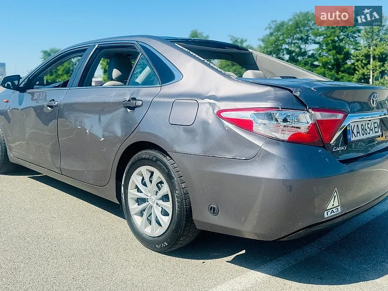 Toyota Camry 2015 VIN 4T4BF1FK3GR540940 фото оголошення 4 з 61