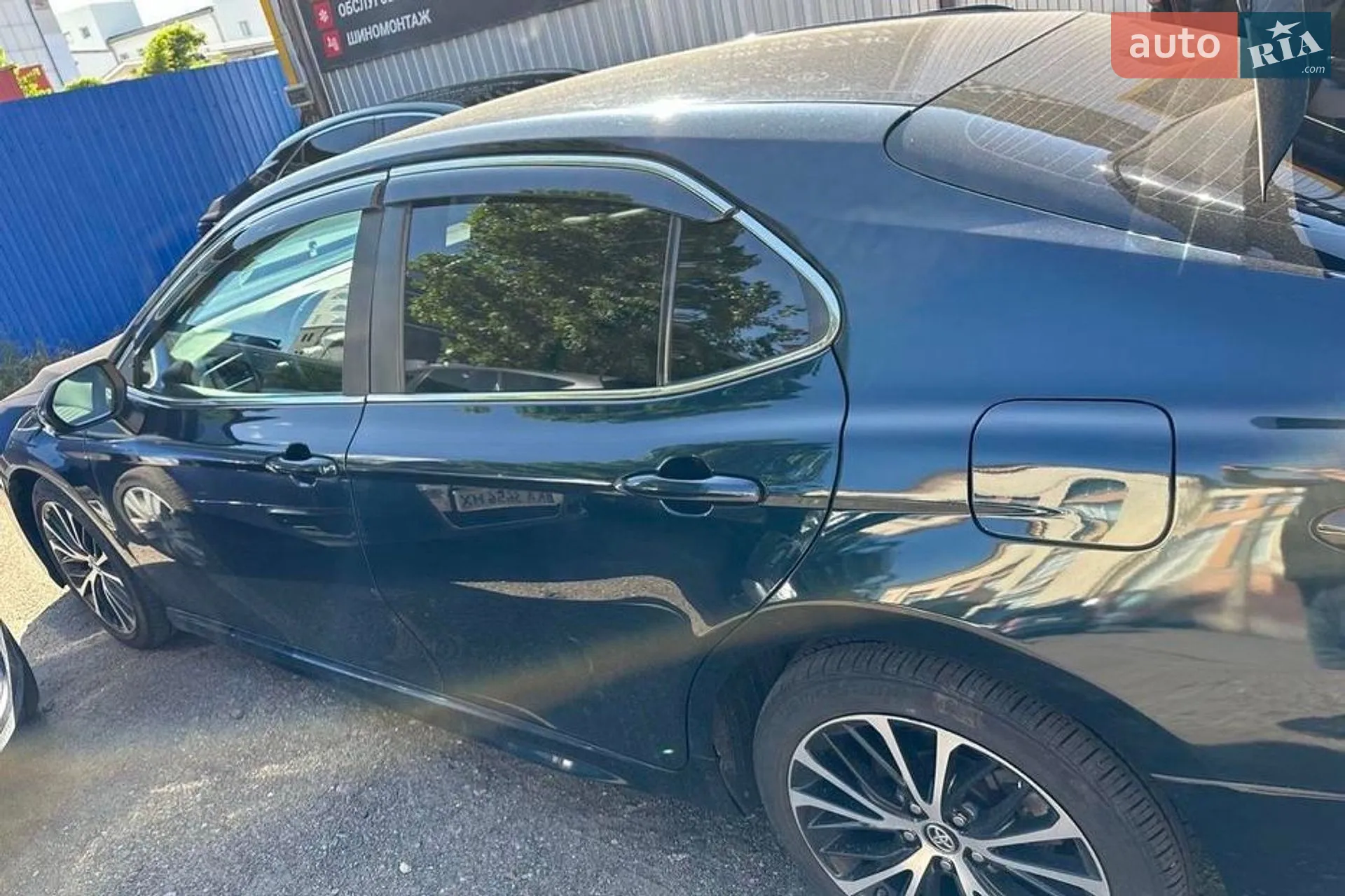 2018 Toyota Camry - мініатюра 3
