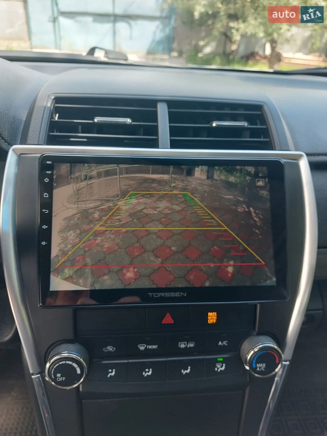 2016 Toyota Camry - мініатюра 8
