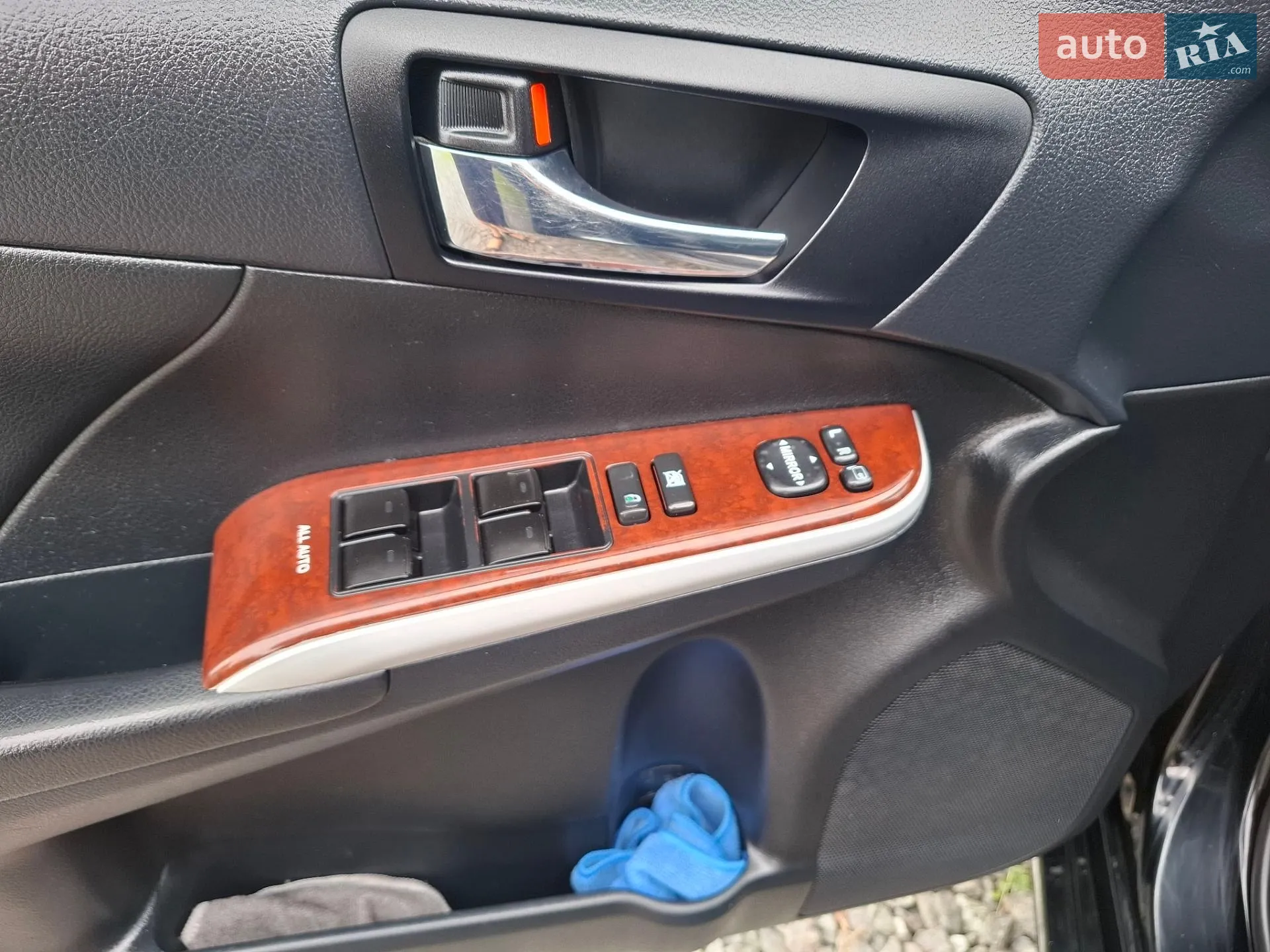 2011 Toyota Camry - мініатюра 32