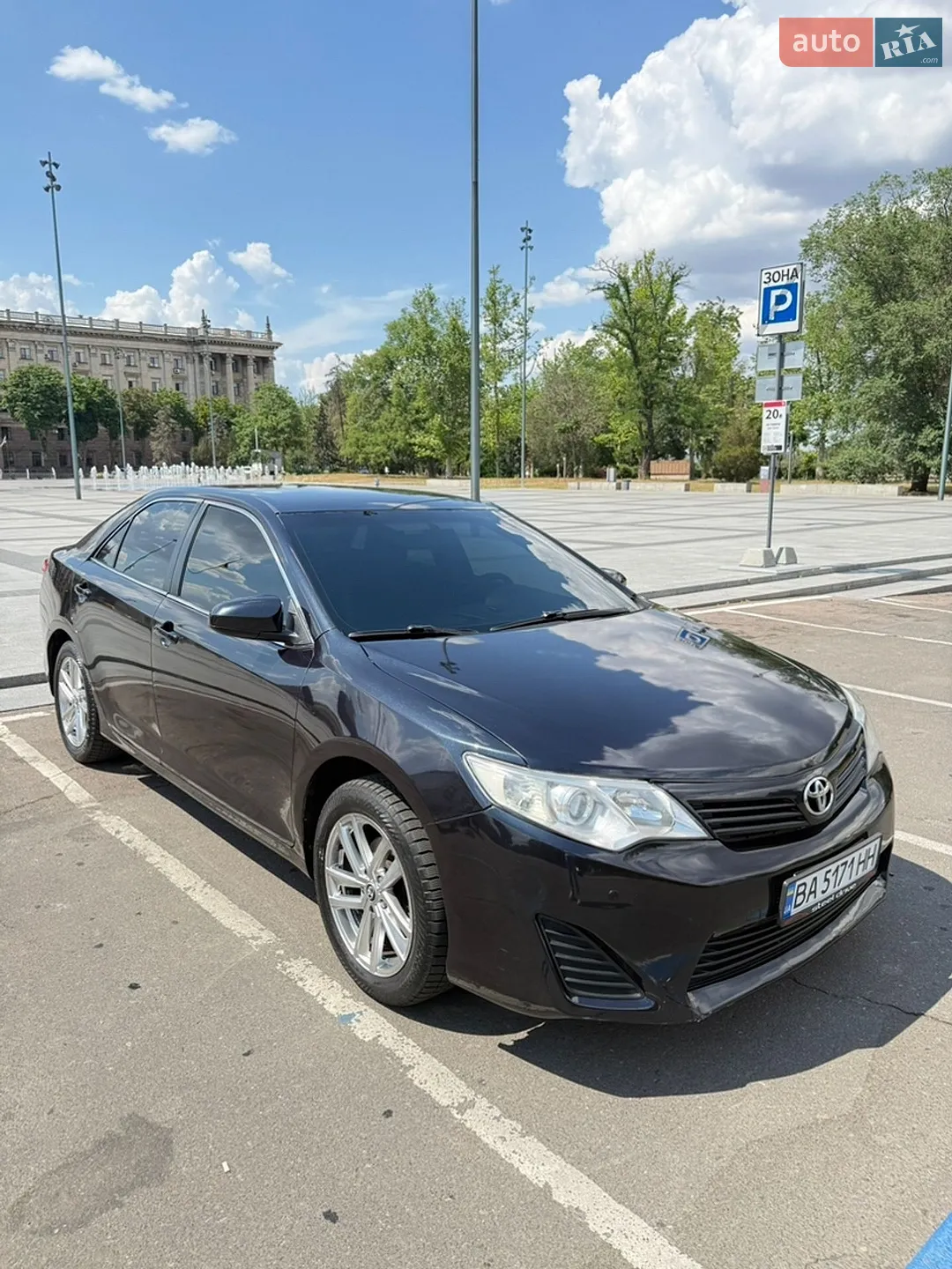 2014 Toyota Camry - мініатюра 5