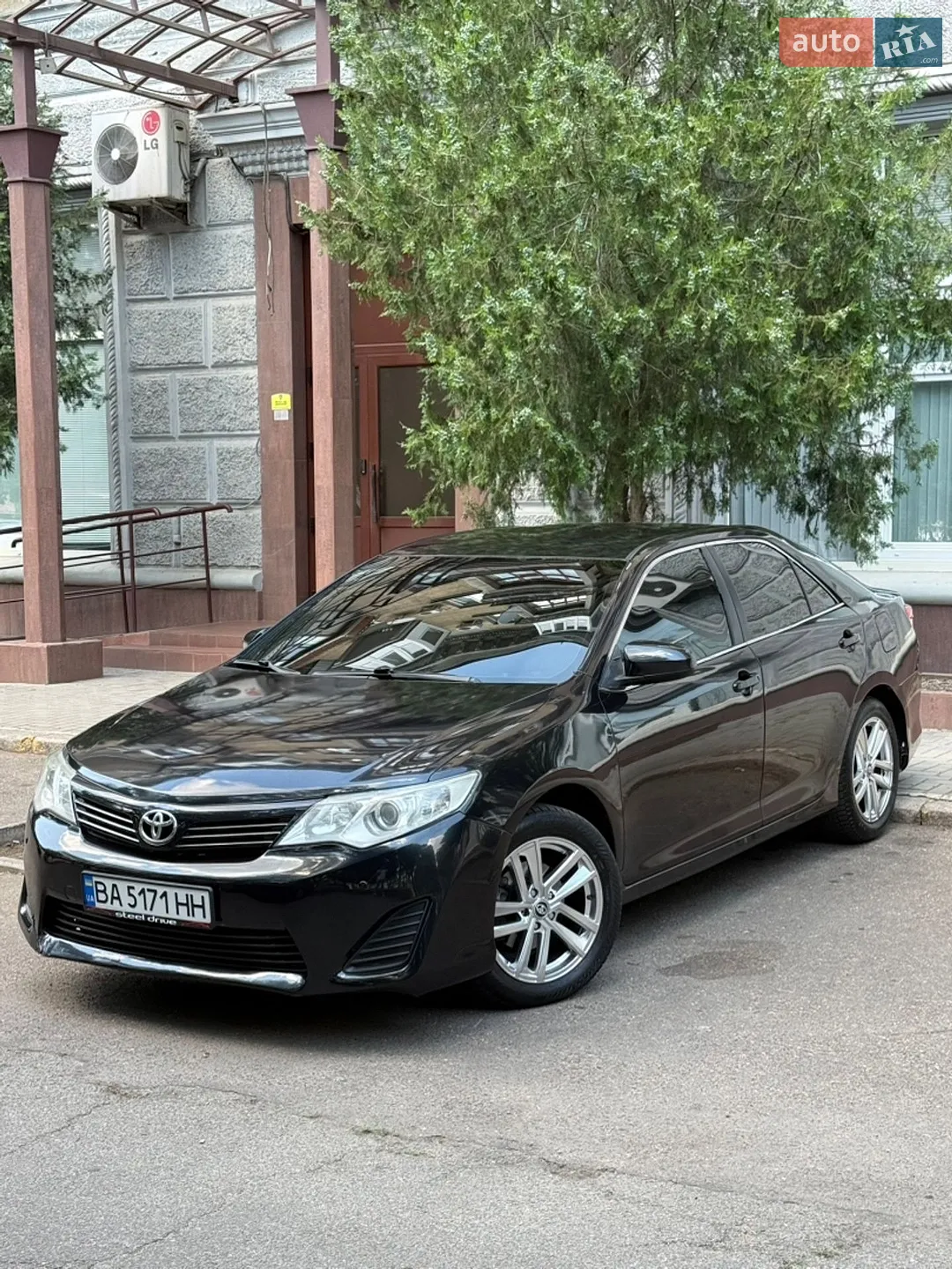 2014 Toyota Camry - мініатюра 6