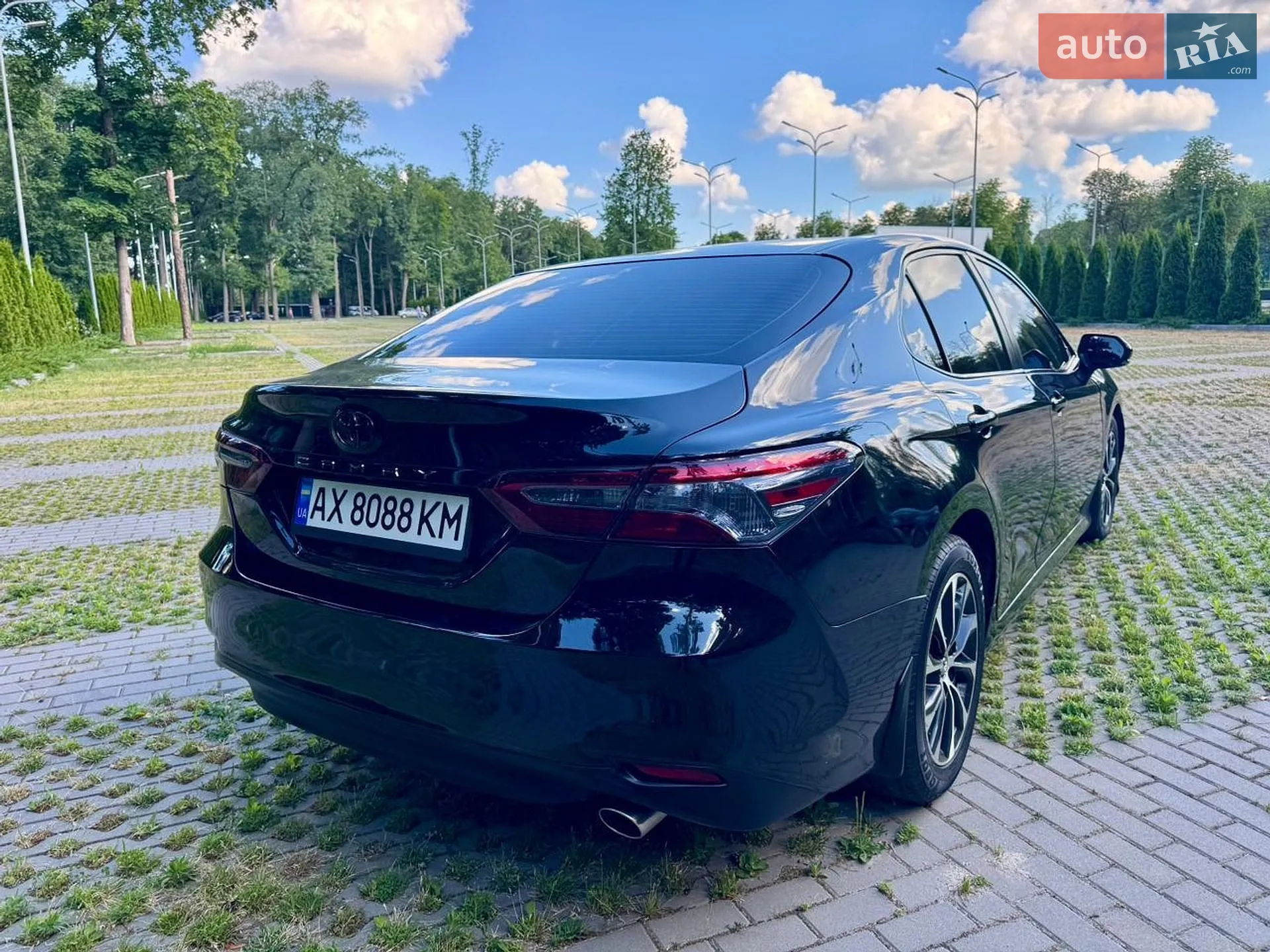 2018 Toyota Camry - мініатюра 7