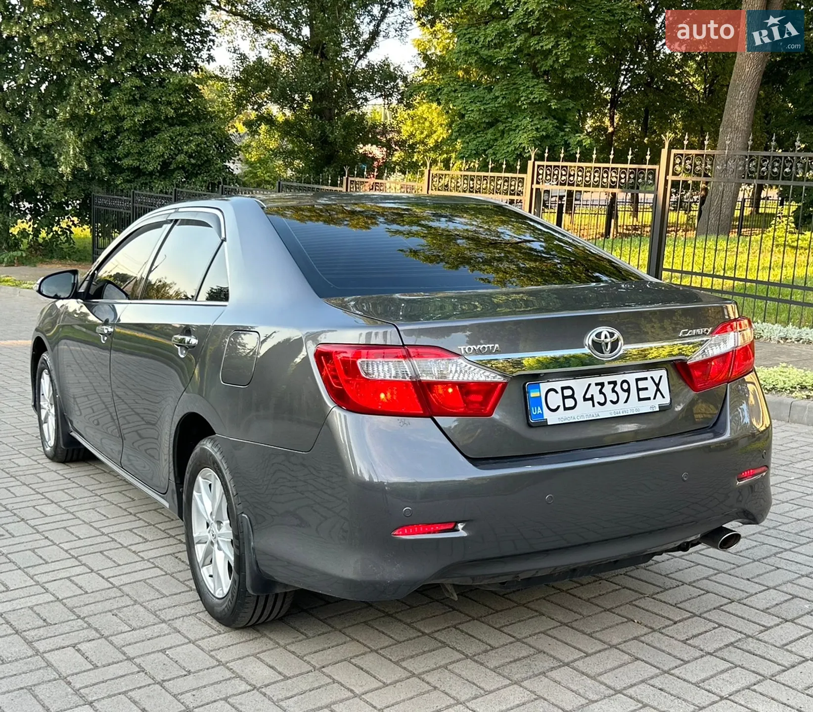 2011 Toyota Camry - мініатюра 5