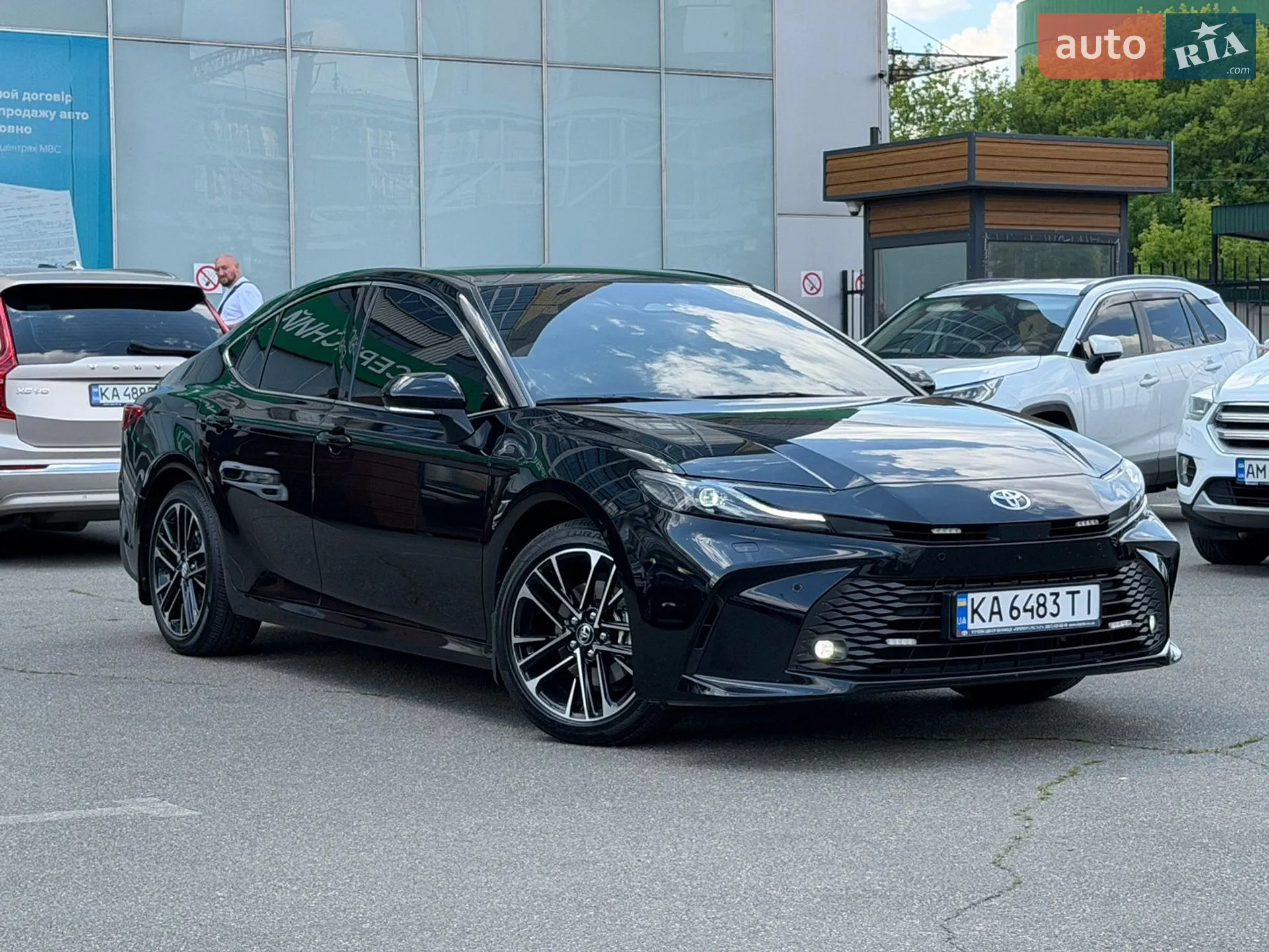 2024 Toyota Camry - мініатюра 2