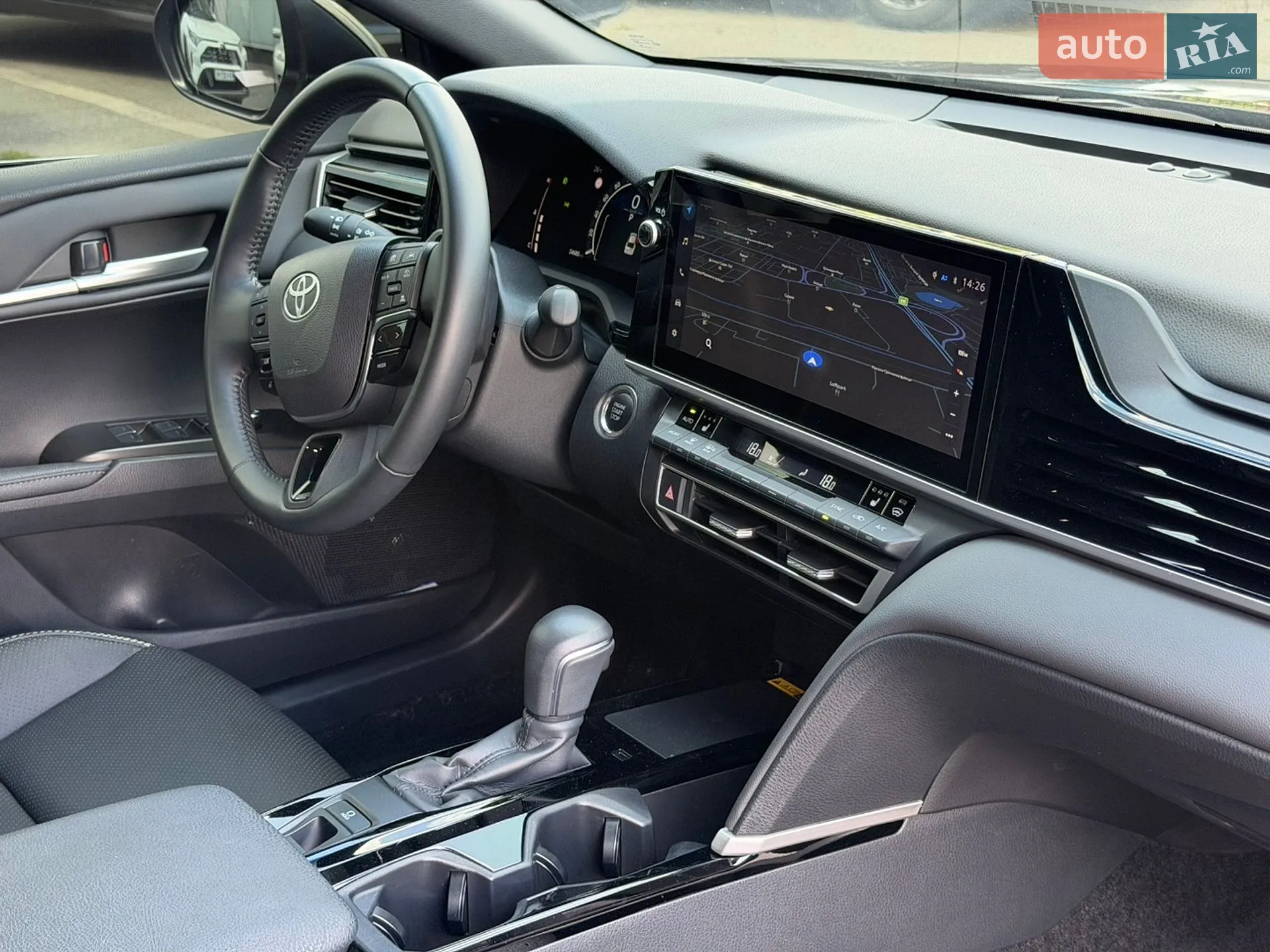 2024 Toyota Camry - мініатюра 16