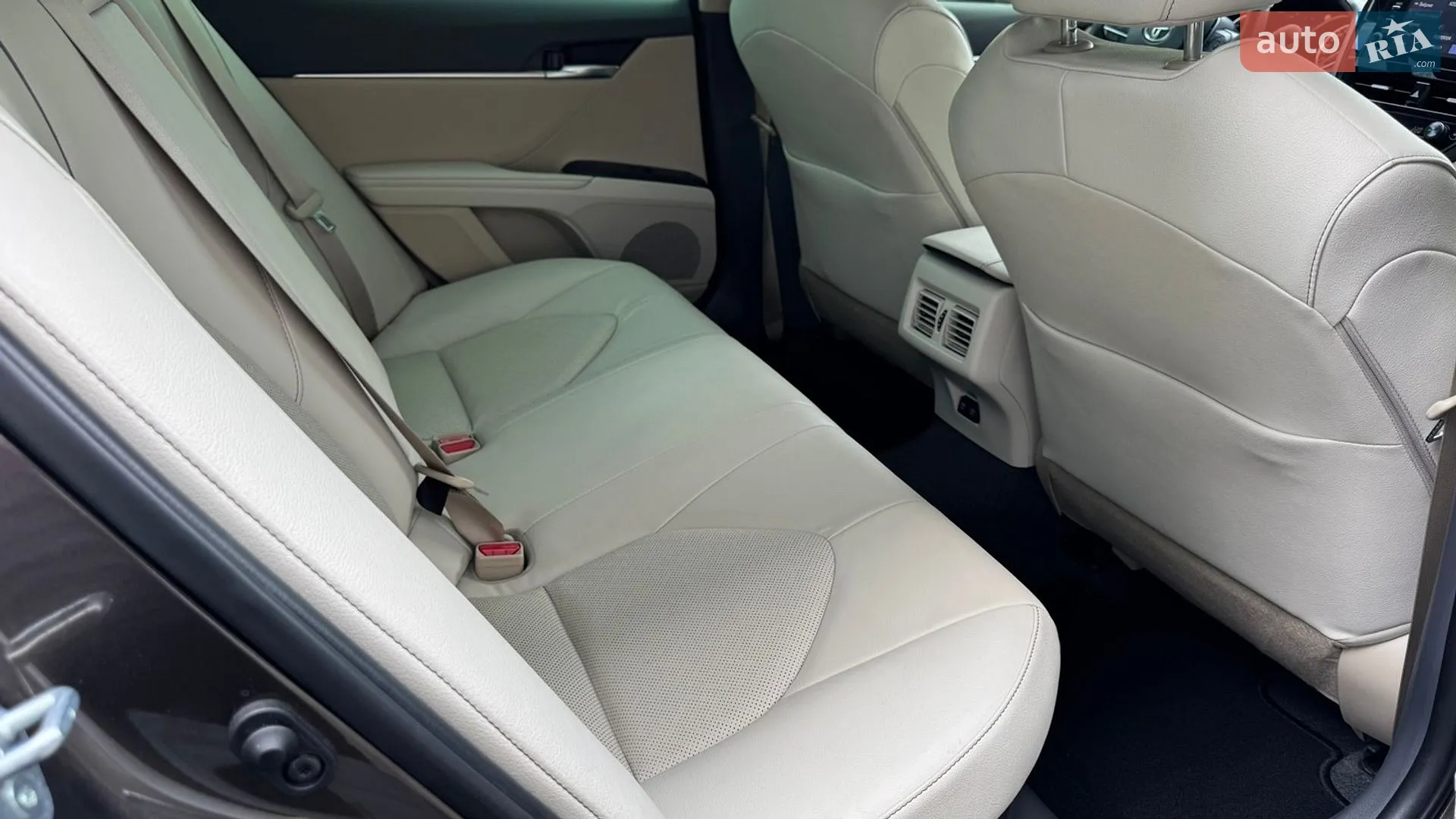 2021 Toyota Camry - мініатюра 7