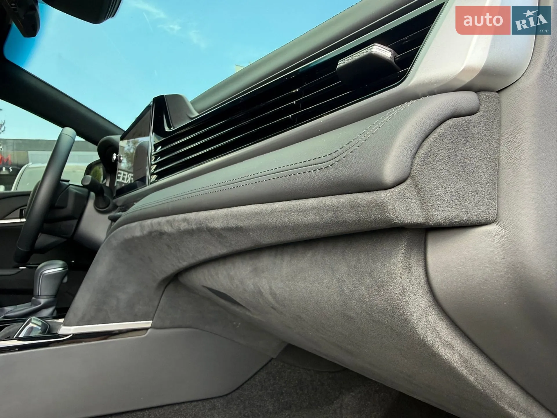 2024 Toyota Camry - мініатюра 33