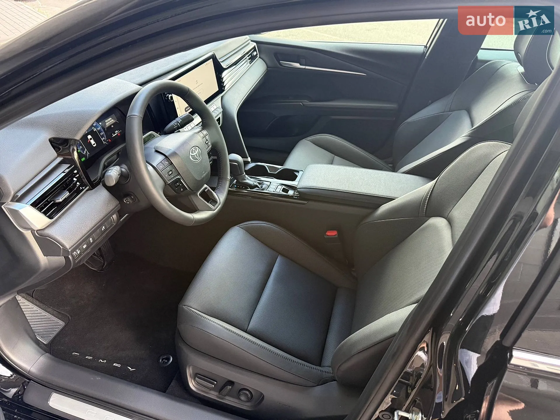 2025 Toyota Camry - мініатюра 6