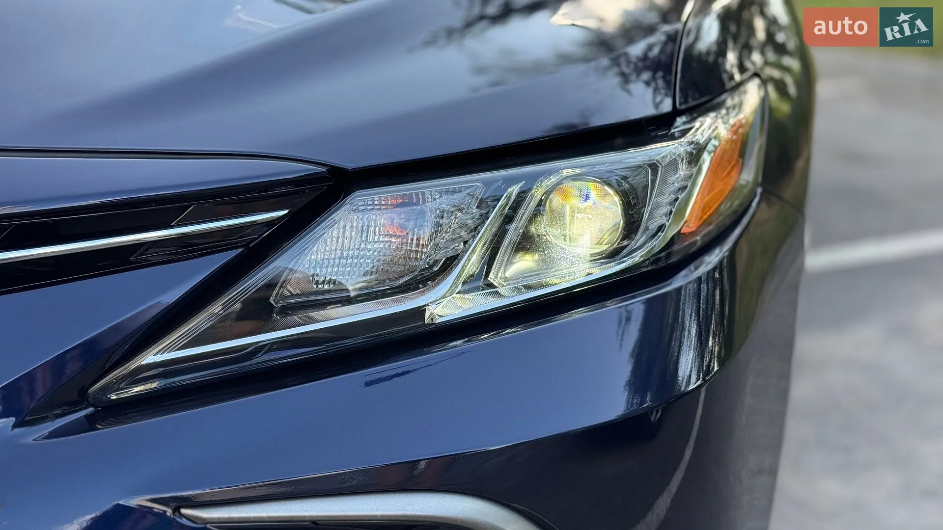 2021 Toyota Camry - мініатюра 17