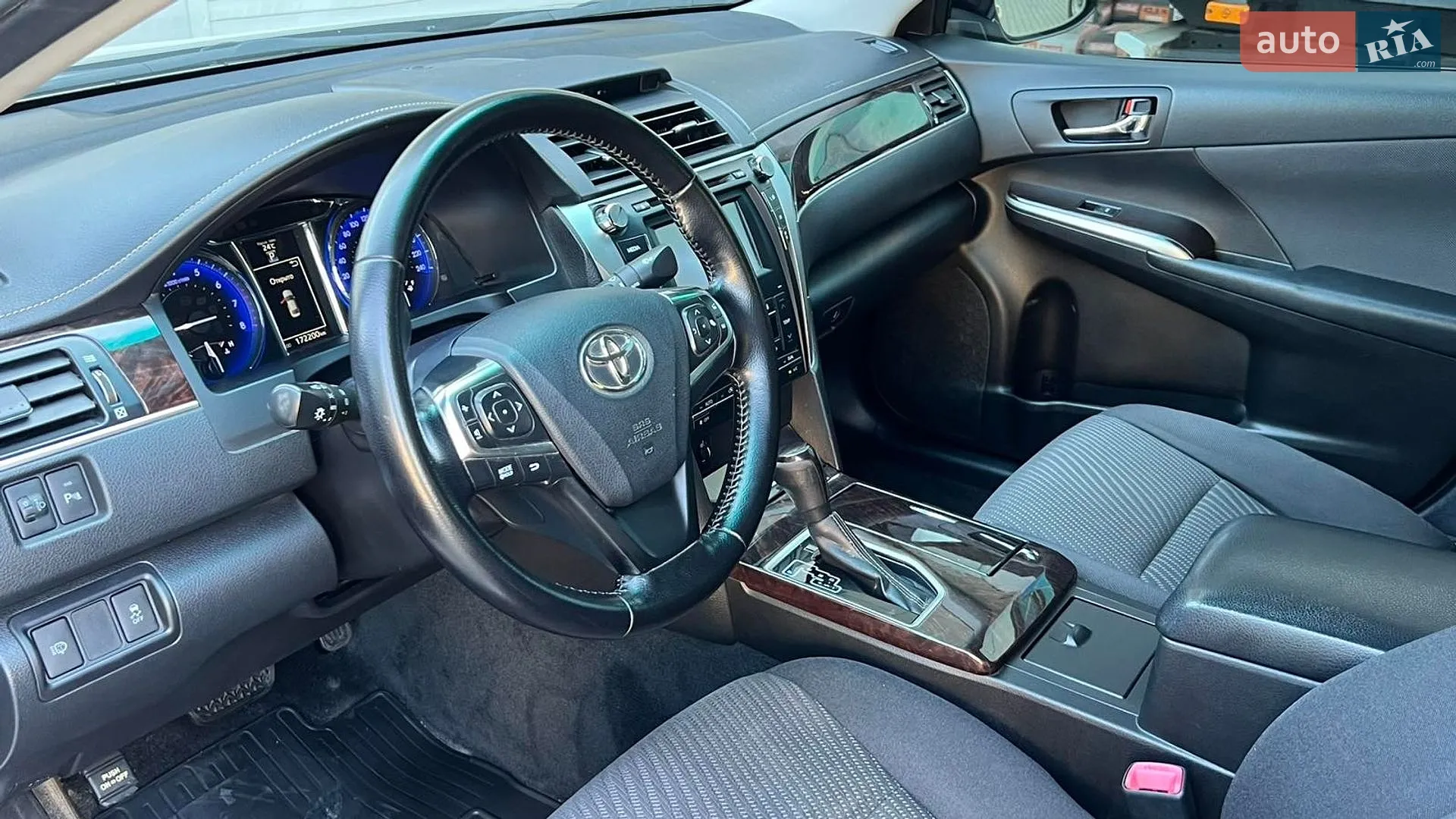 2016 Toyota Camry - мініатюра 17