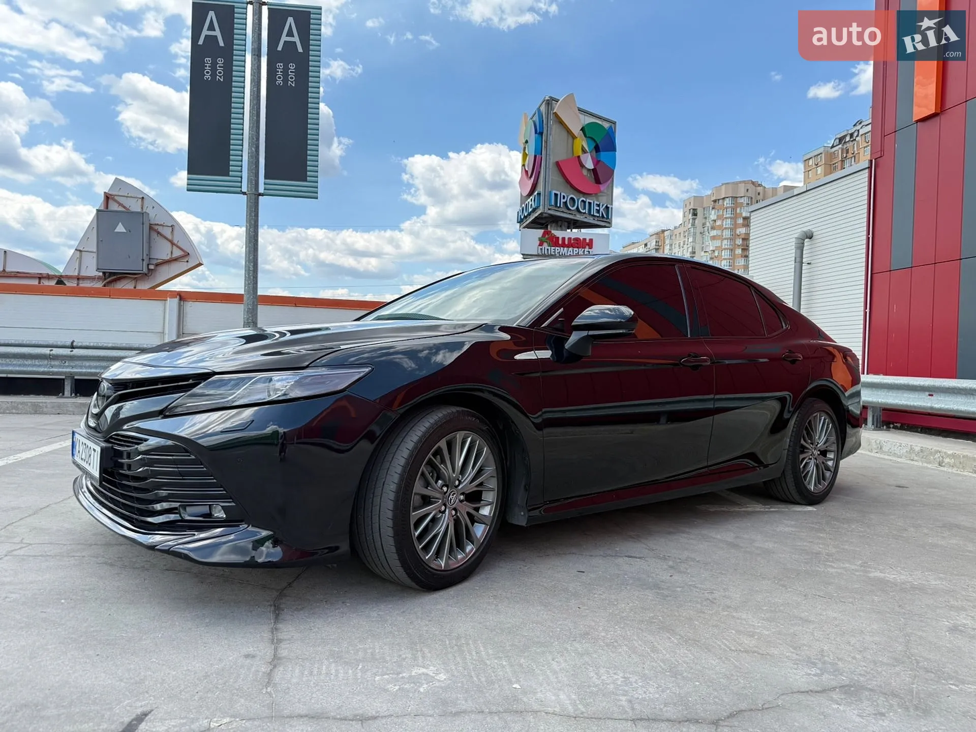 2017 Toyota Camry - мініатюра 12