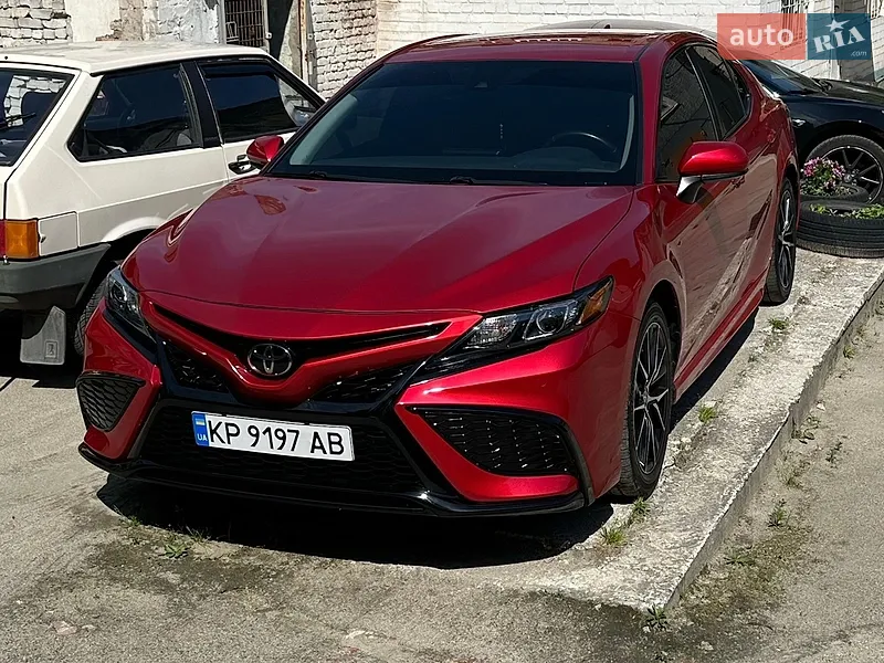 Toyota Camry