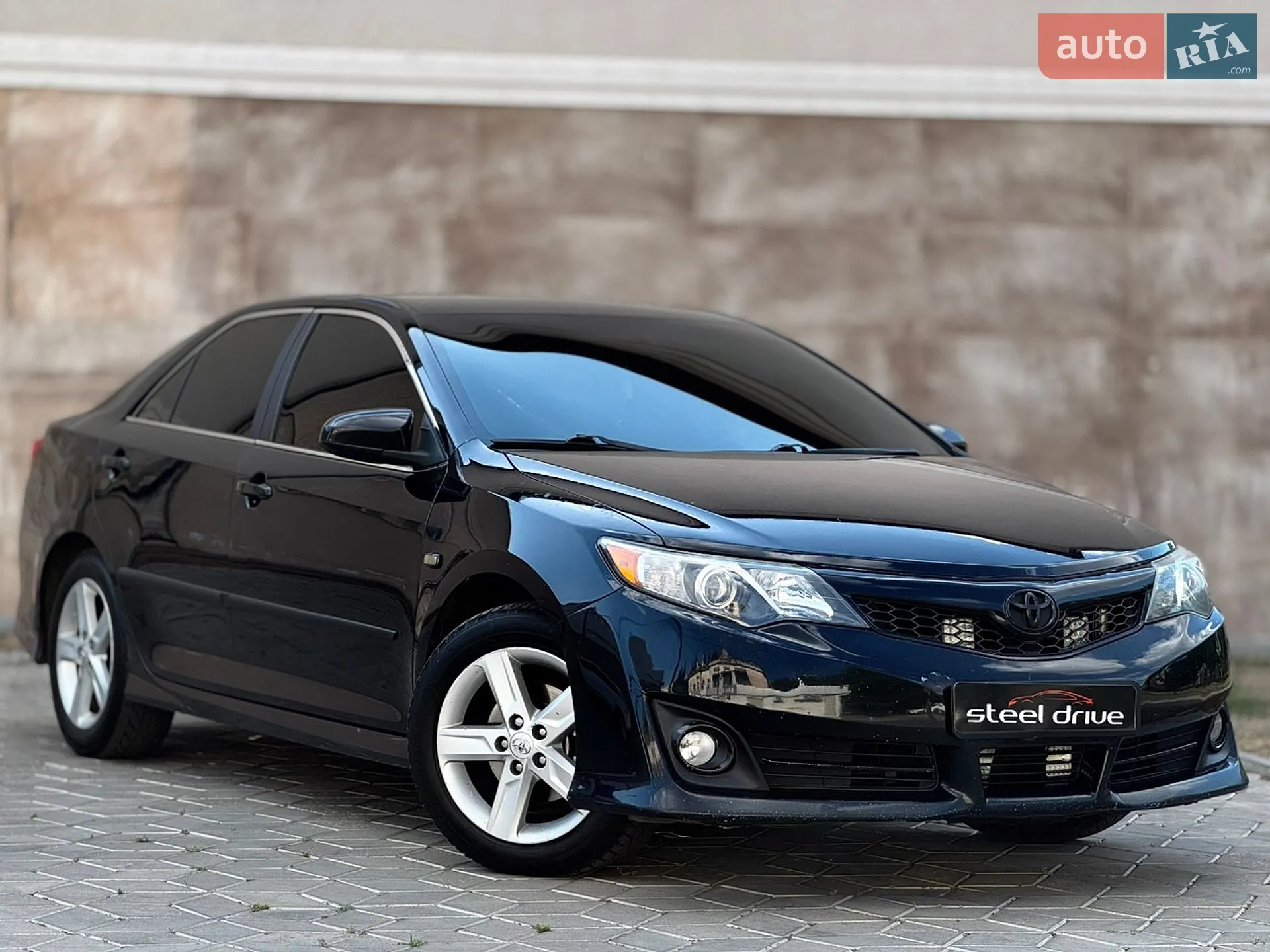 2014 Toyota Camry - мініатюра 3