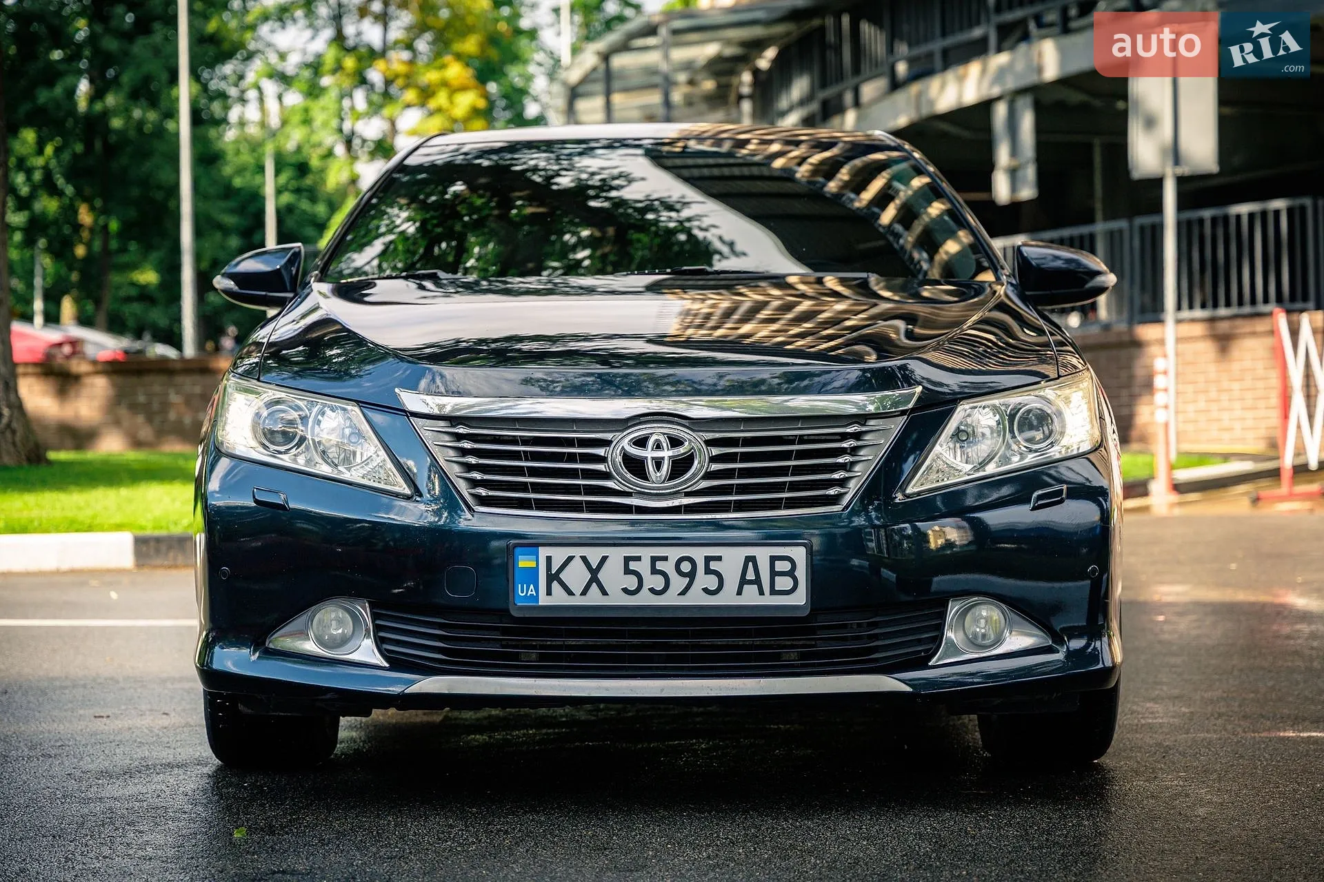 2012 Toyota Camry - мініатюра 3