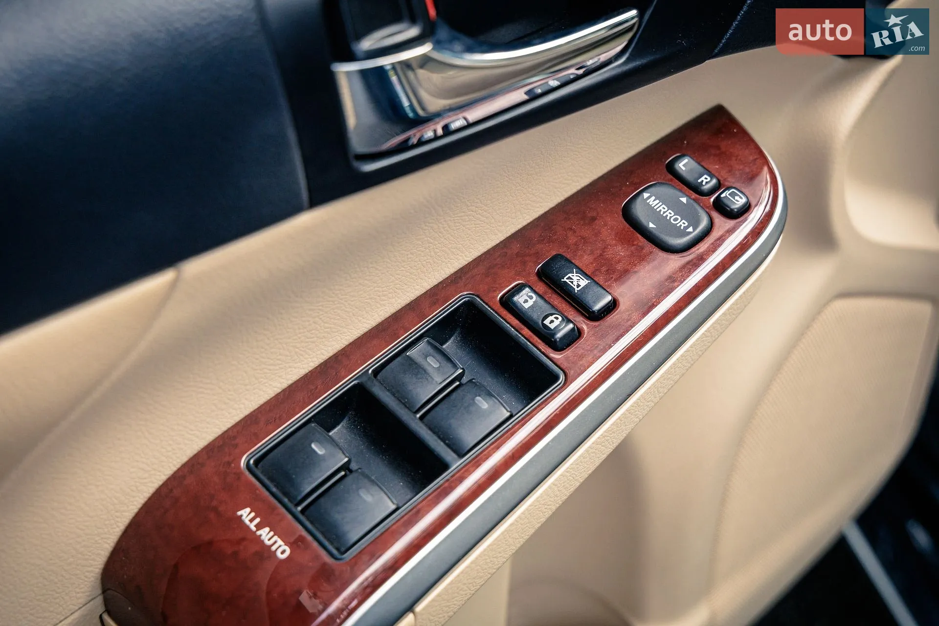 2012 Toyota Camry - мініатюра 25