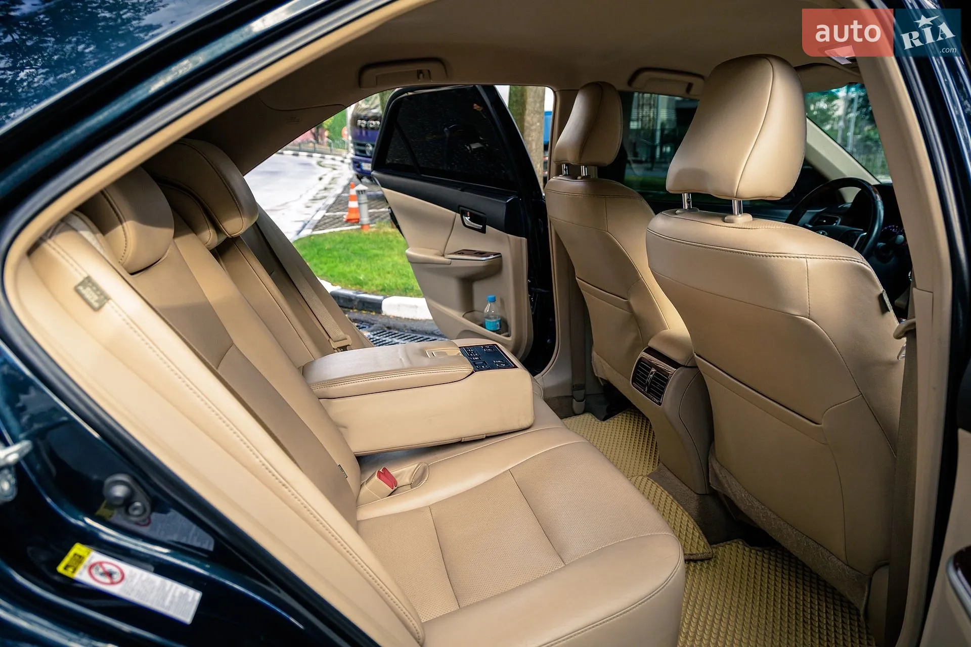 2012 Toyota Camry - мініатюра 21