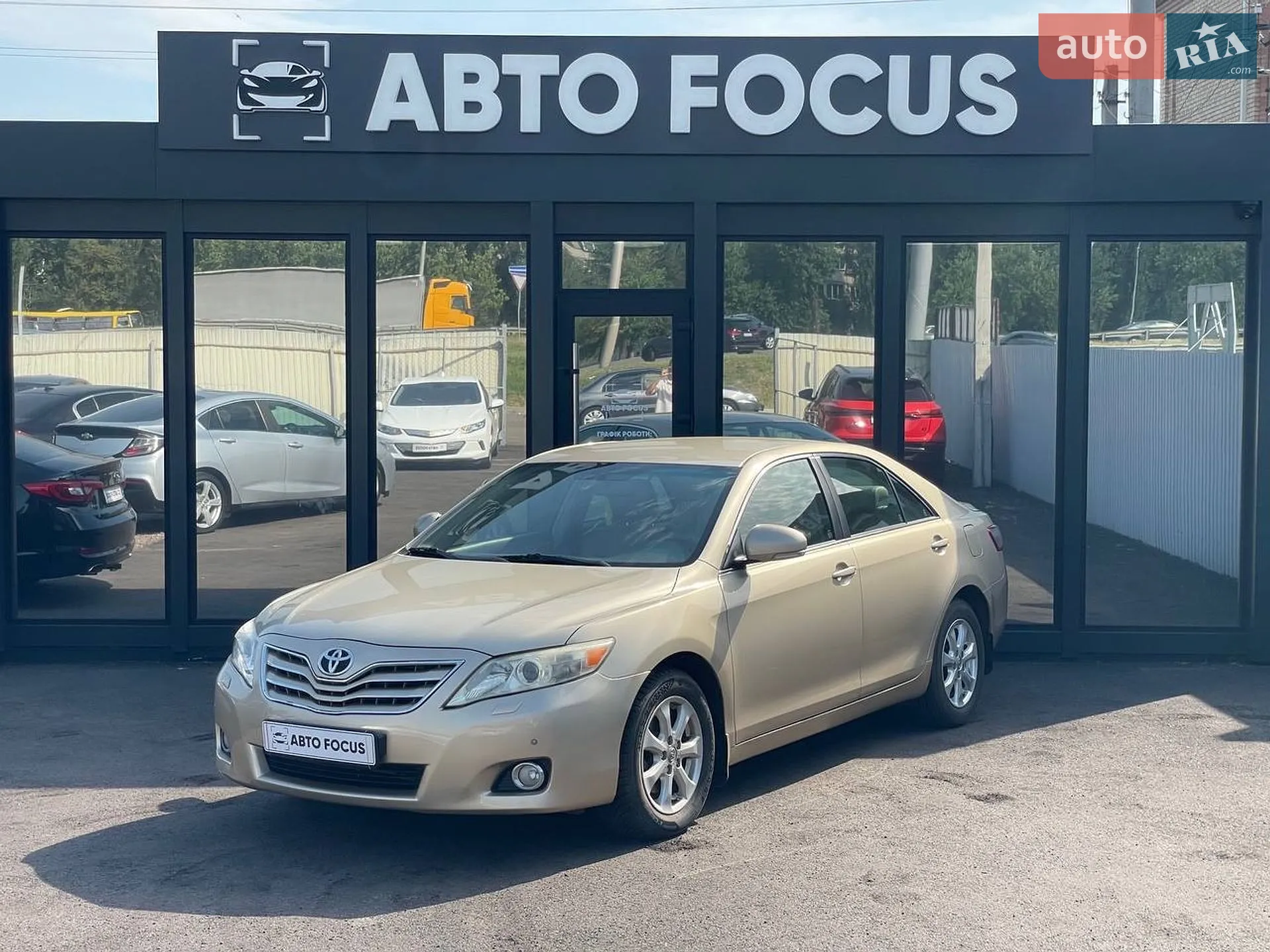 2010 Toyota Camry - мініатюра 4