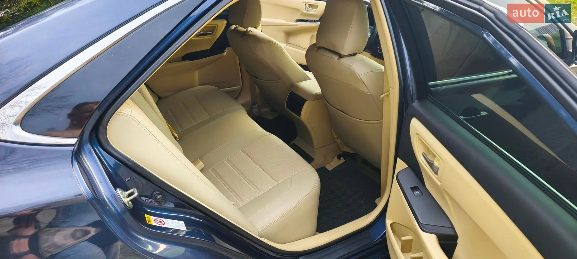 2015 Toyota Camry - мініатюра 11