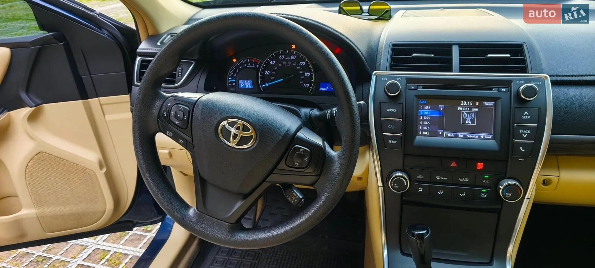 2015 Toyota Camry - мініатюра 17