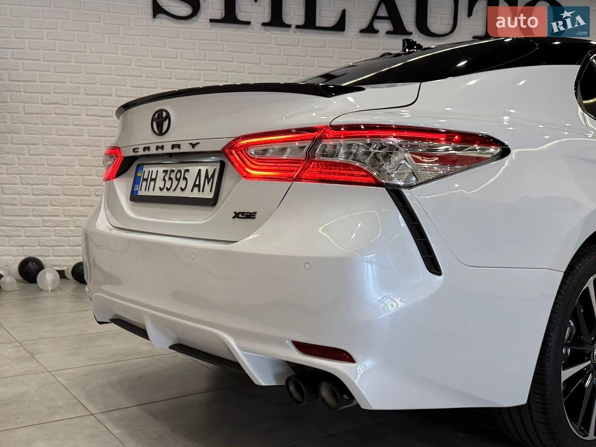 2019 Toyota Camry - мініатюра 10