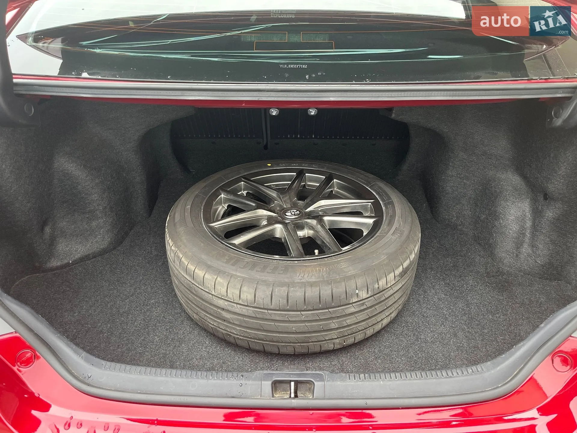 2015 Toyota Camry - мініатюра 17