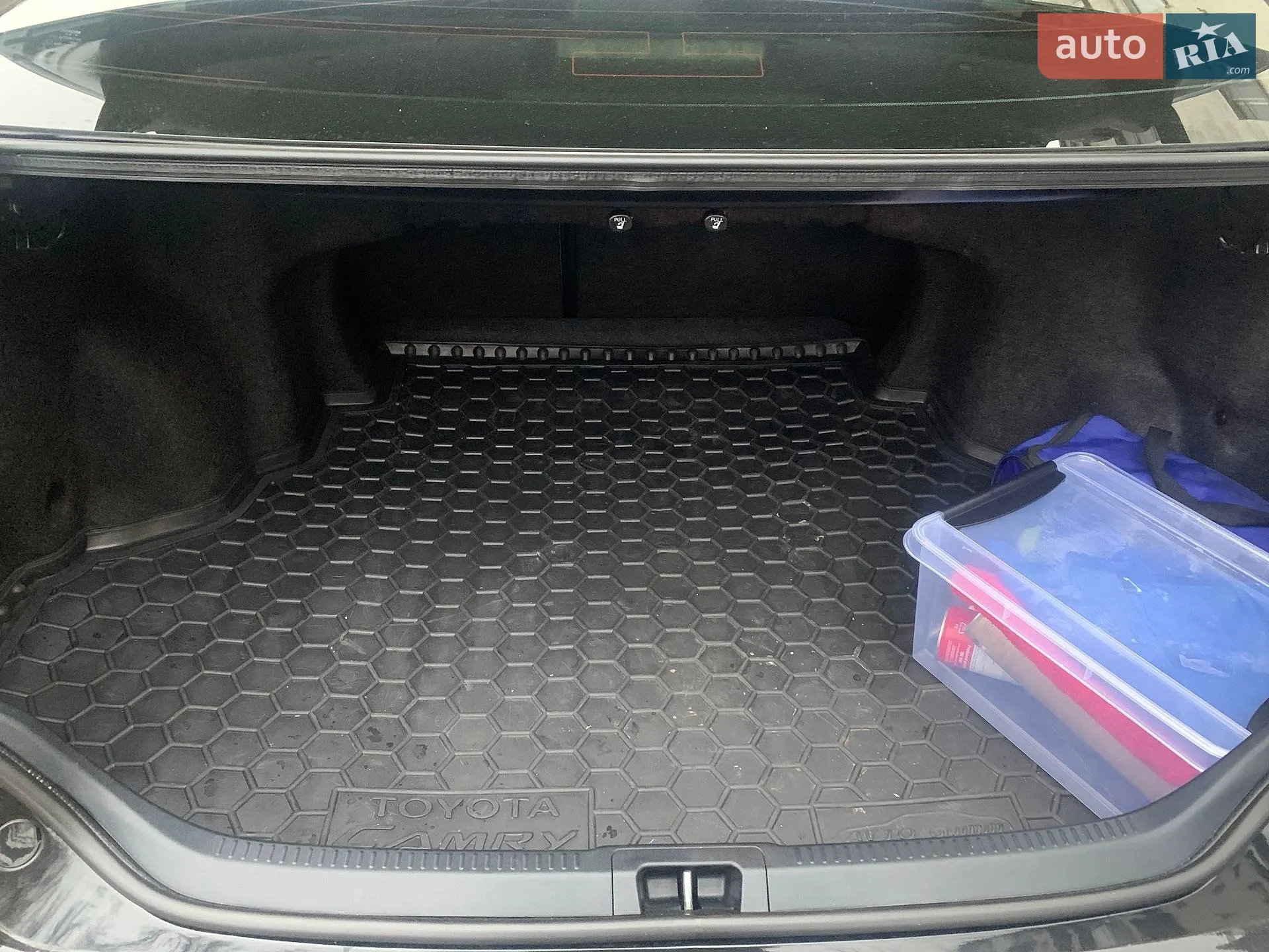 2013 Toyota Camry - фото 1
