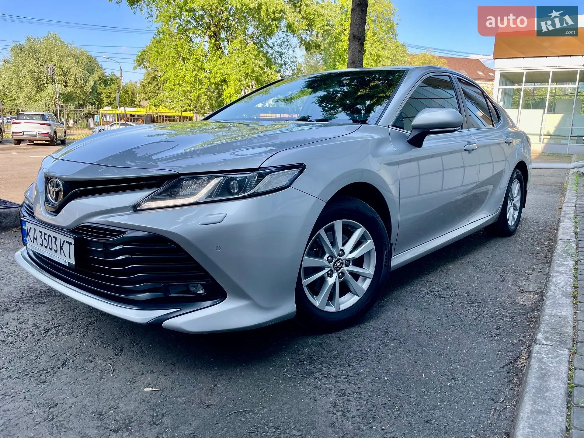 2018 Toyota Camry - фото 1