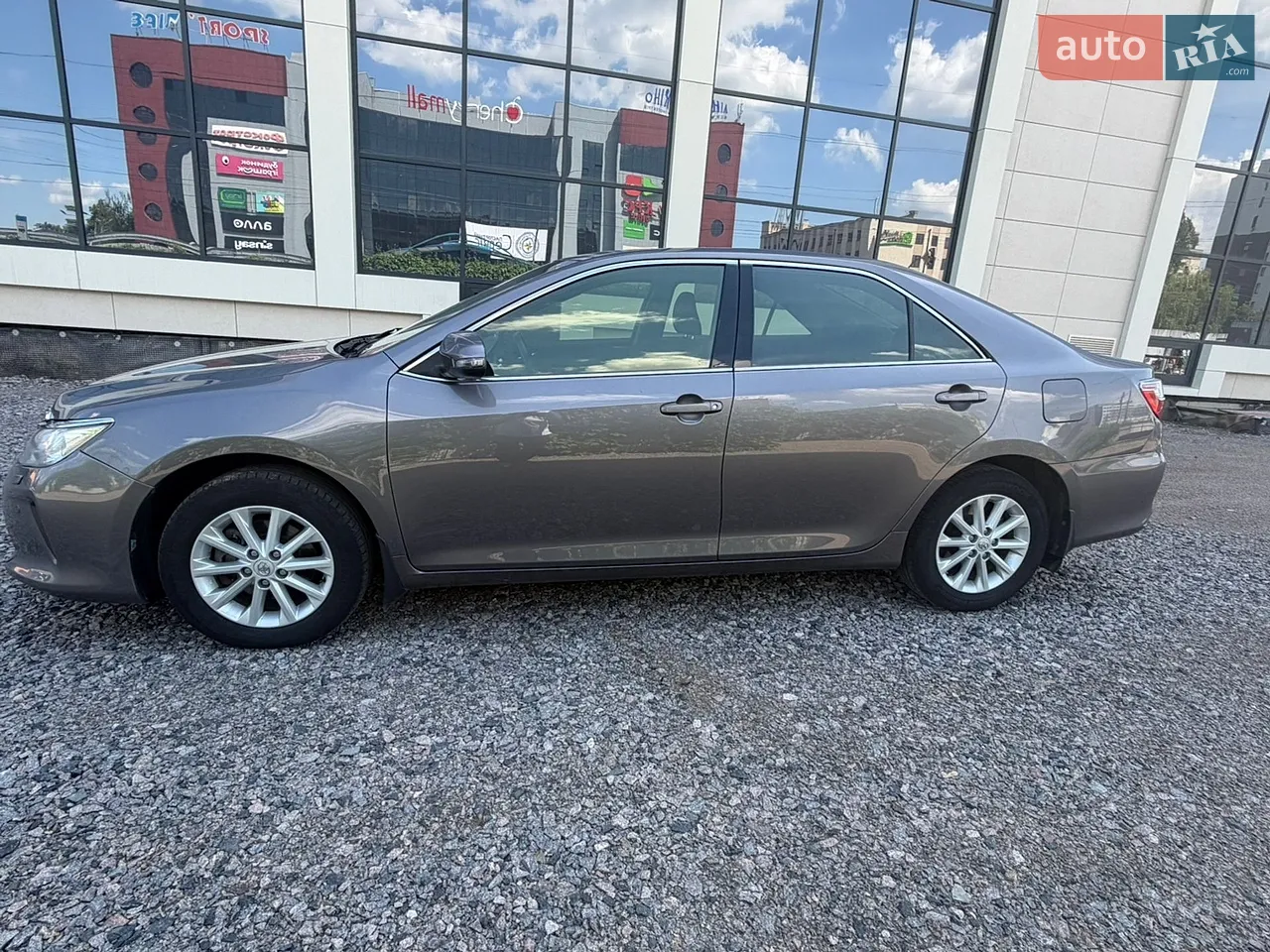 2017 Toyota Camry - мініатюра 24