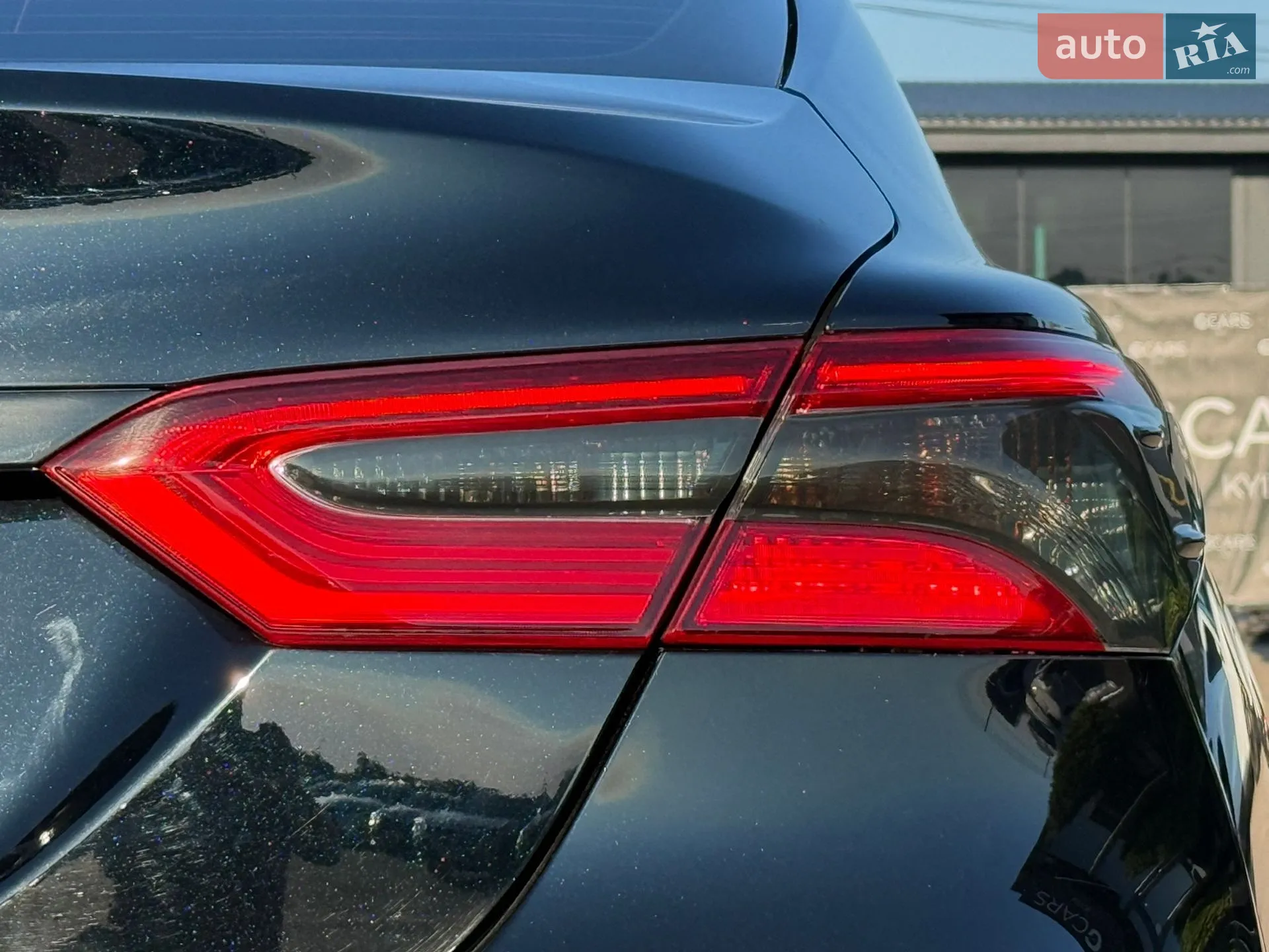 2018 Toyota Camry - мініатюра 9