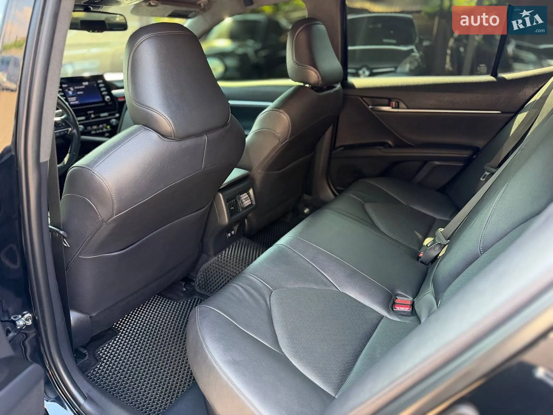 2021 Toyota Camry - мініатюра 22
