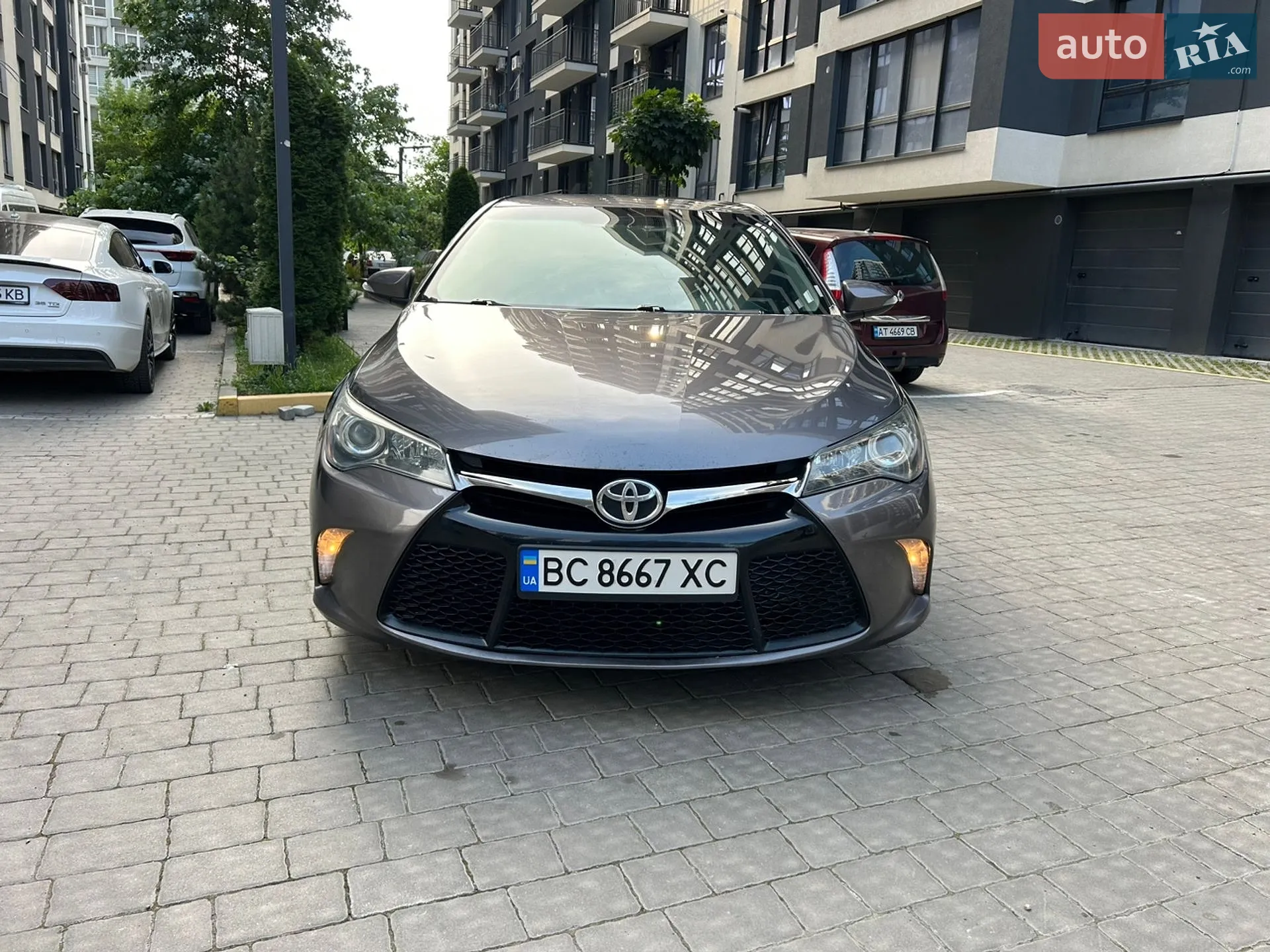 2016 Toyota Camry - мініатюра 7