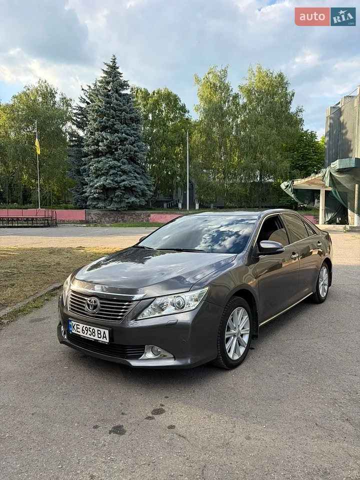 2012 Toyota Camry - мініатюра 10