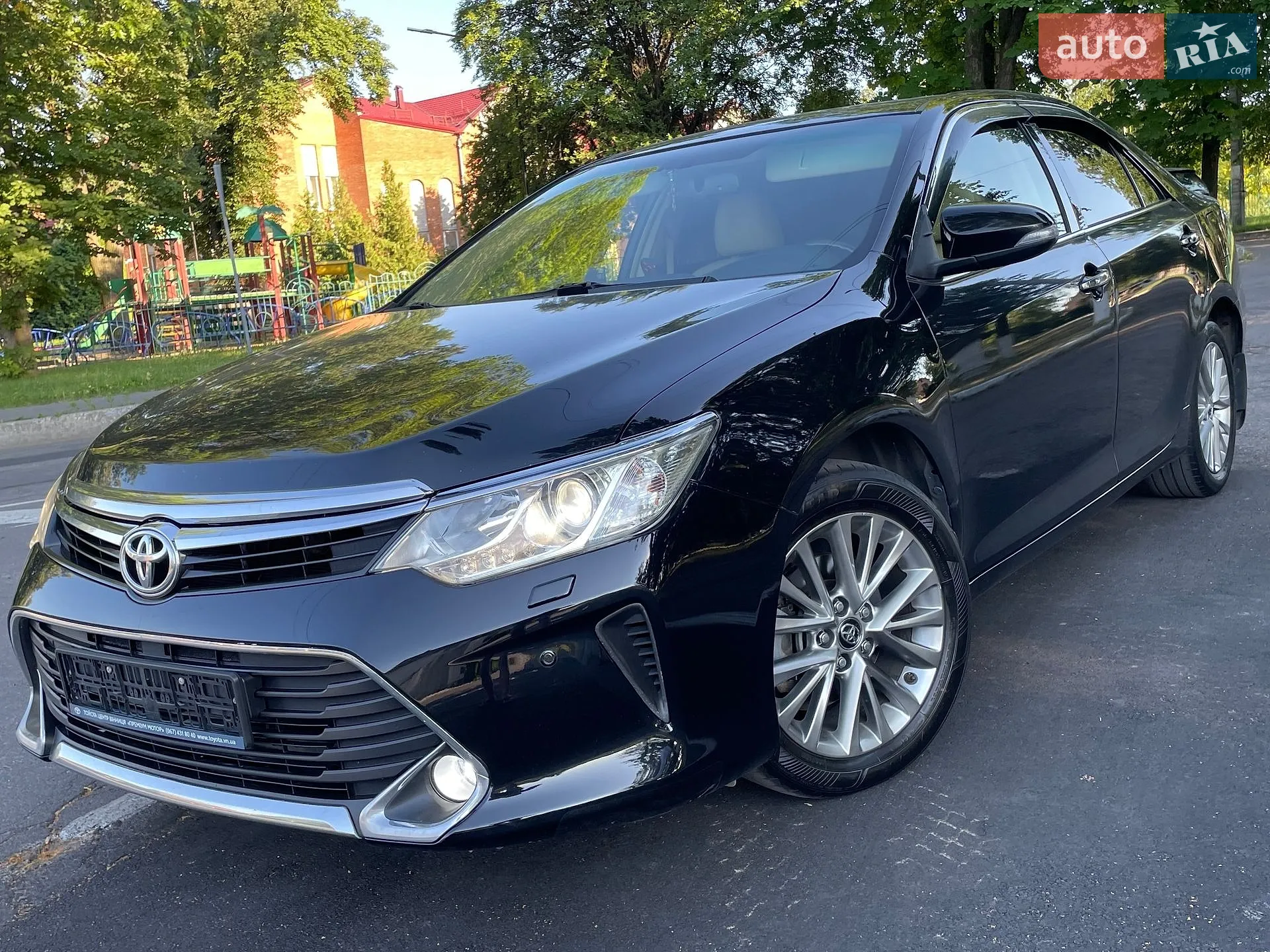 2017 Toyota Camry - фото 1