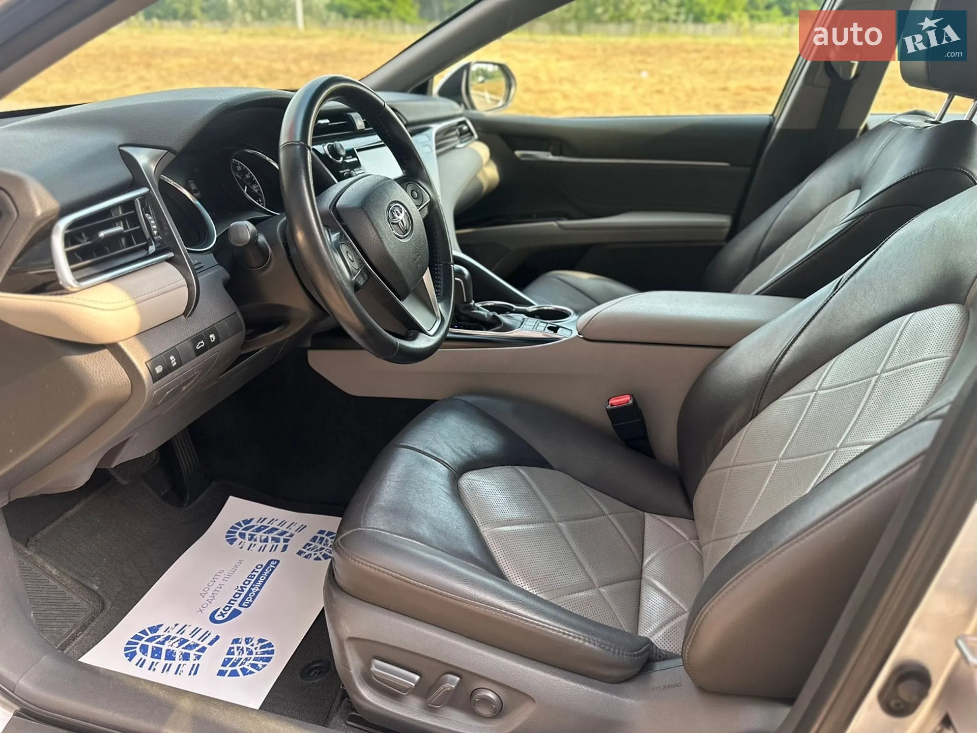 2017 Toyota Camry - мініатюра 10