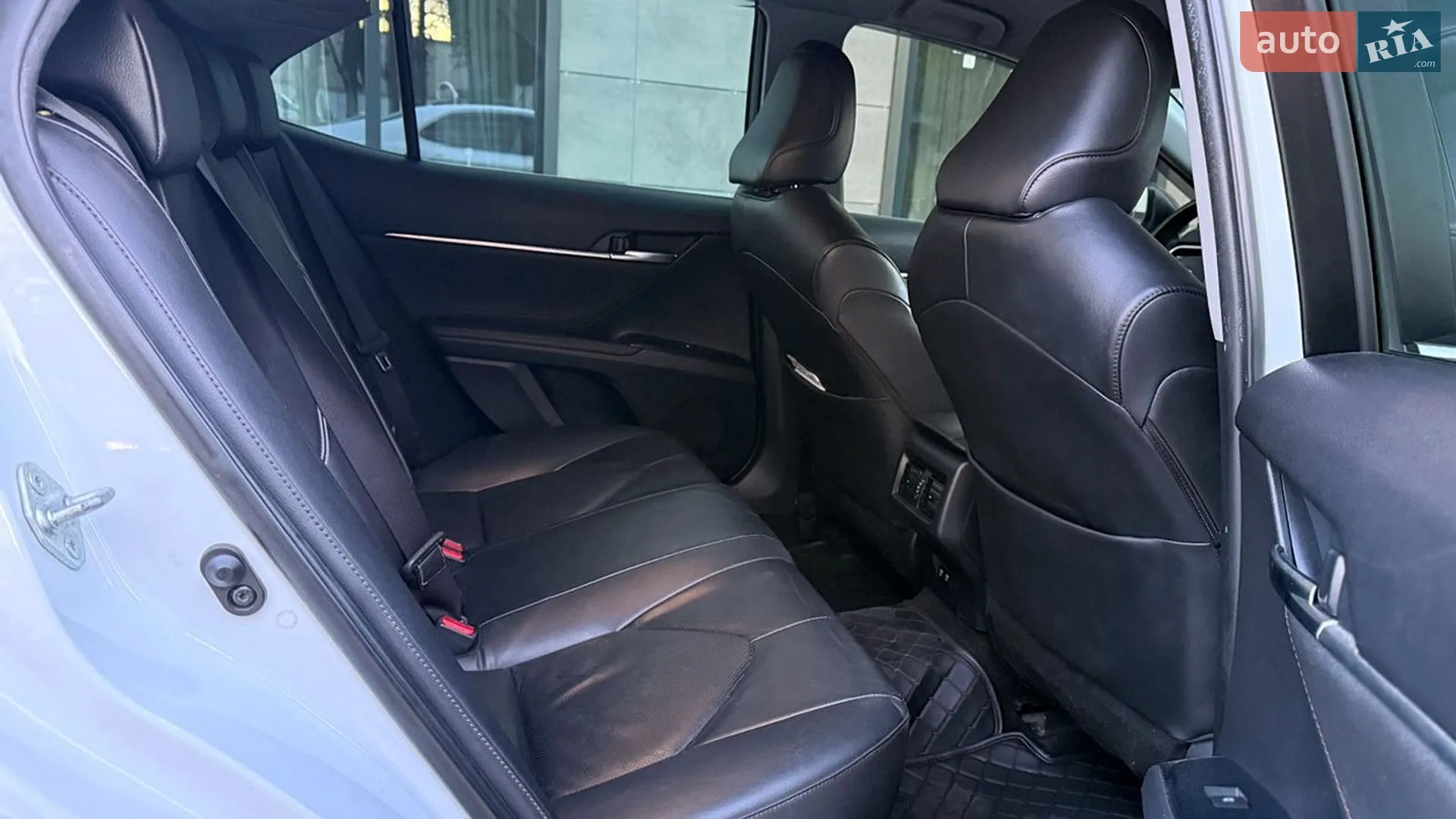 2018 Toyota Camry - мініатюра 7