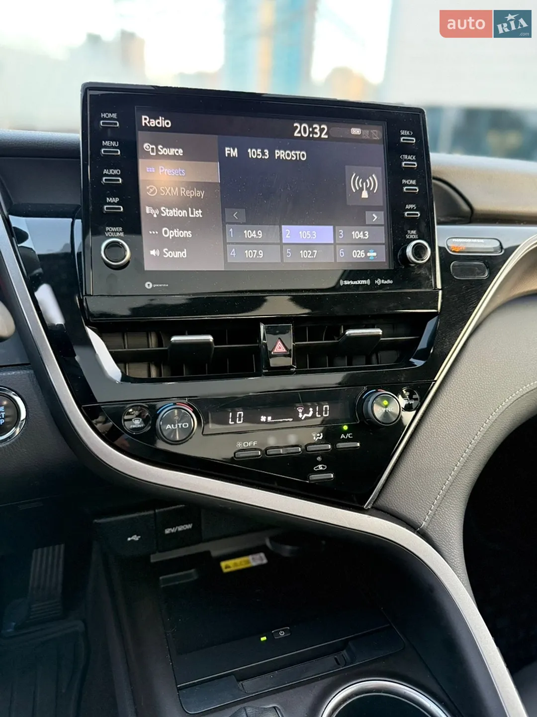 2023 Toyota Camry - мініатюра 18