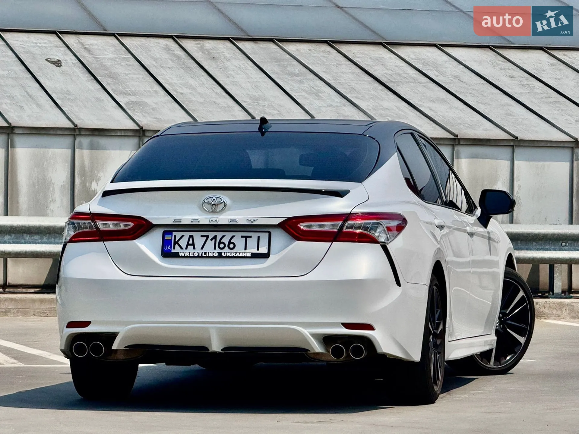 2019 Toyota Camry - мініатюра 17
