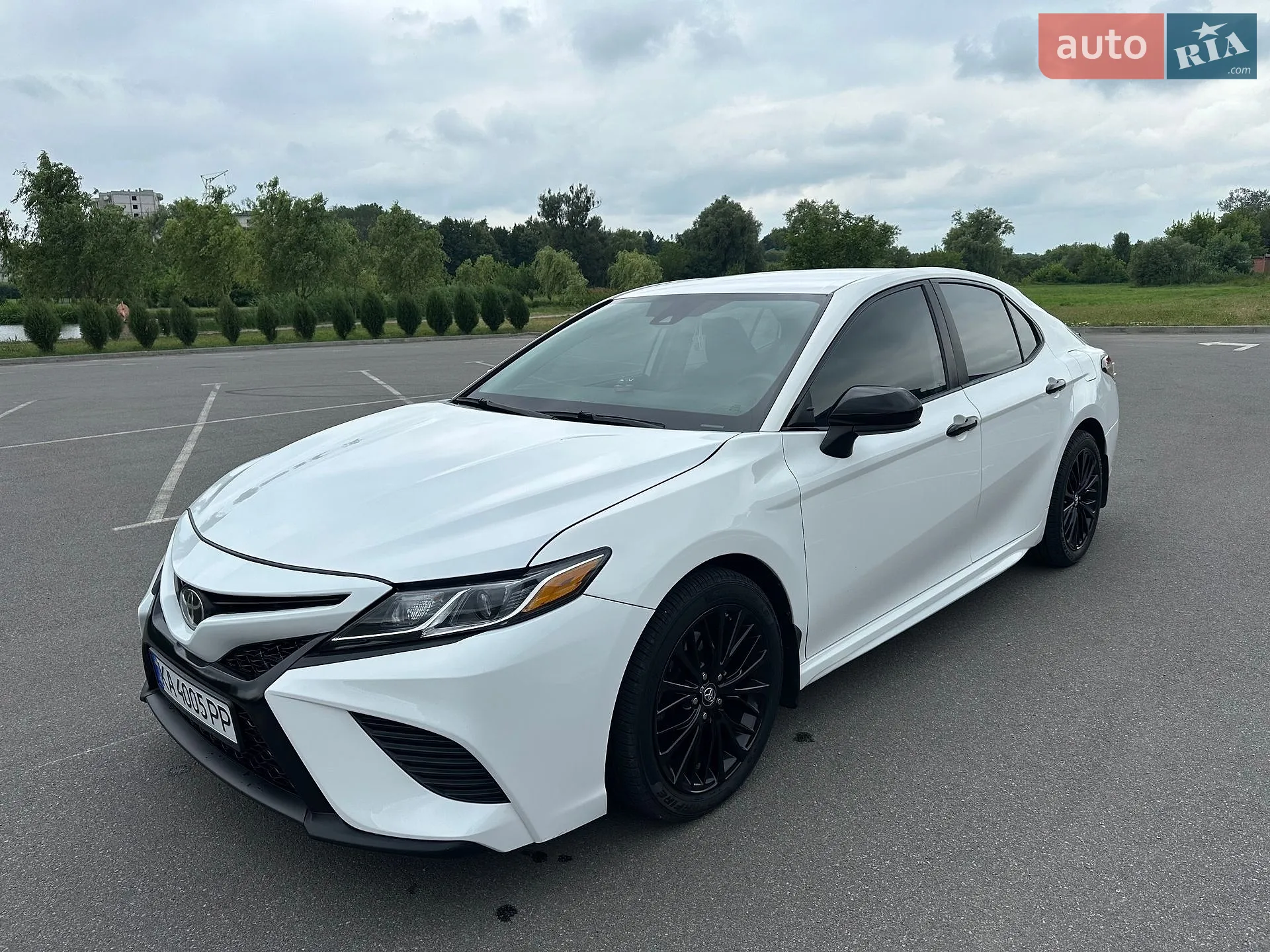 2019 Toyota Camry - мініатюра 10