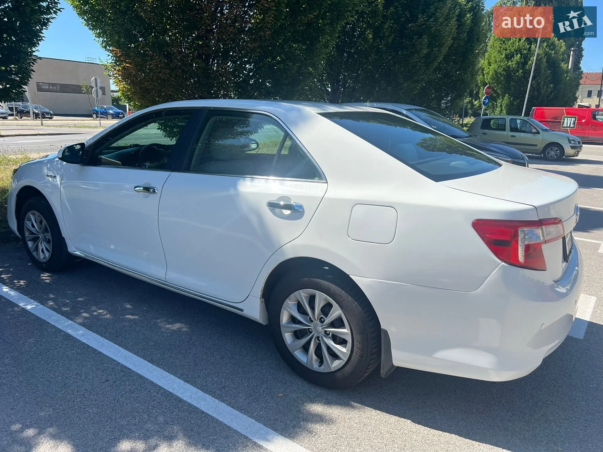 2013 Toyota Camry - мініатюра 5