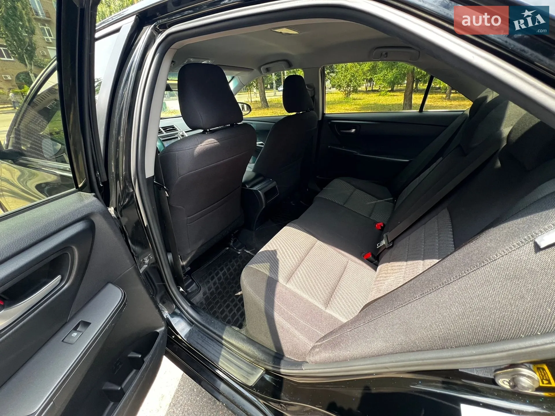 2015 Toyota Camry - мініатюра 10