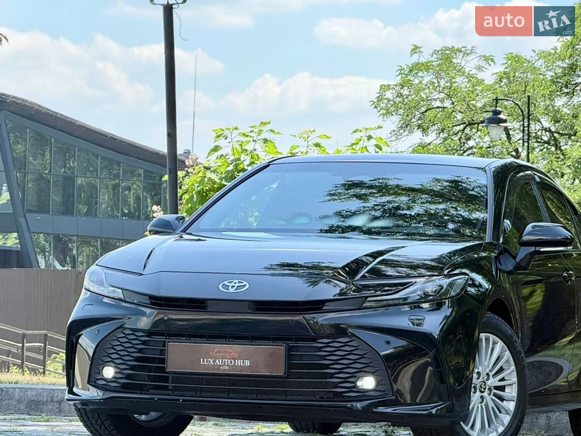 2025 Toyota Camry - мініатюра 9